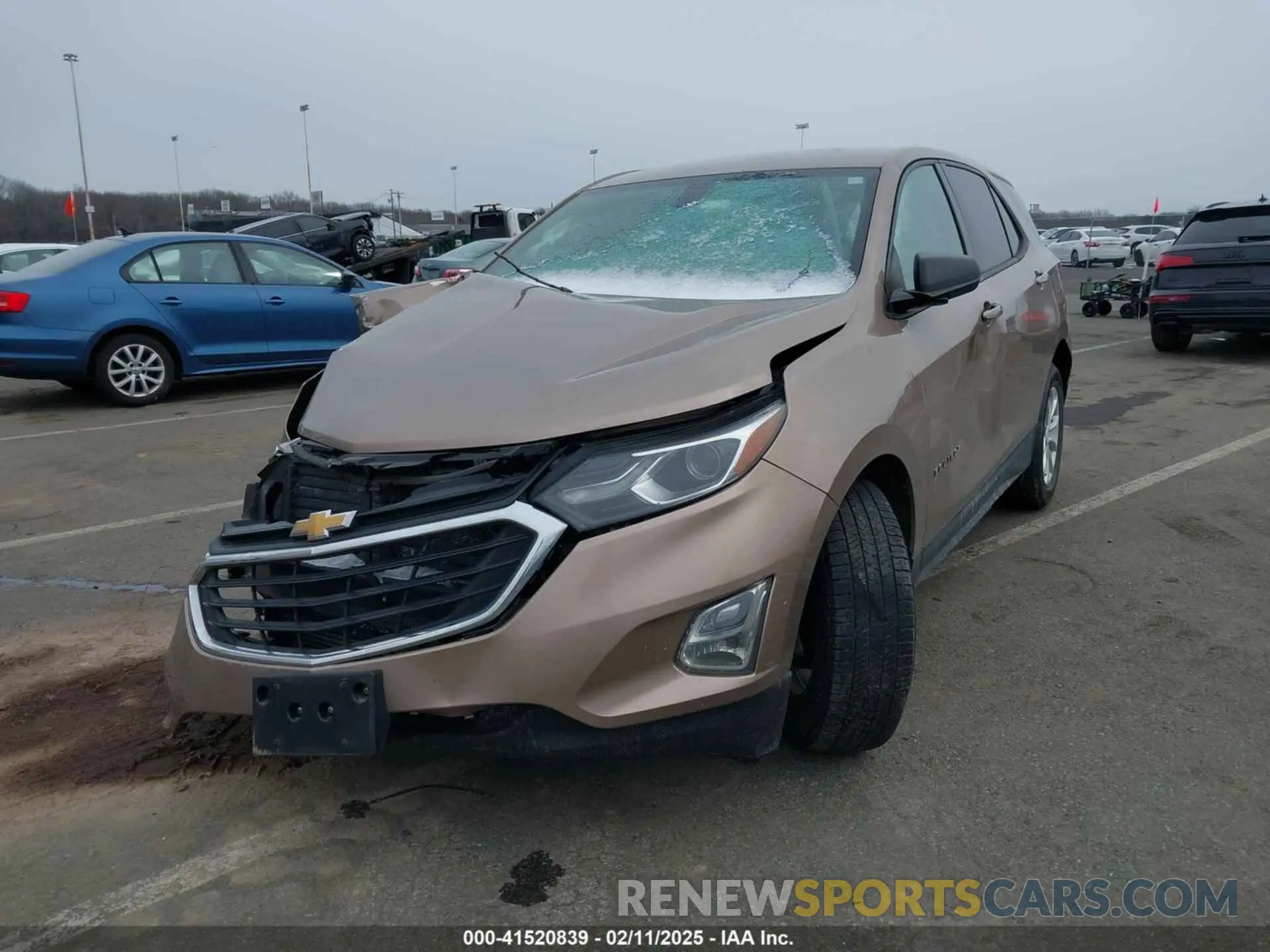 2 fotografías del automóvil dañado 2GNAXSEV1K6300566 CHEVROLET EQUINOX 2019