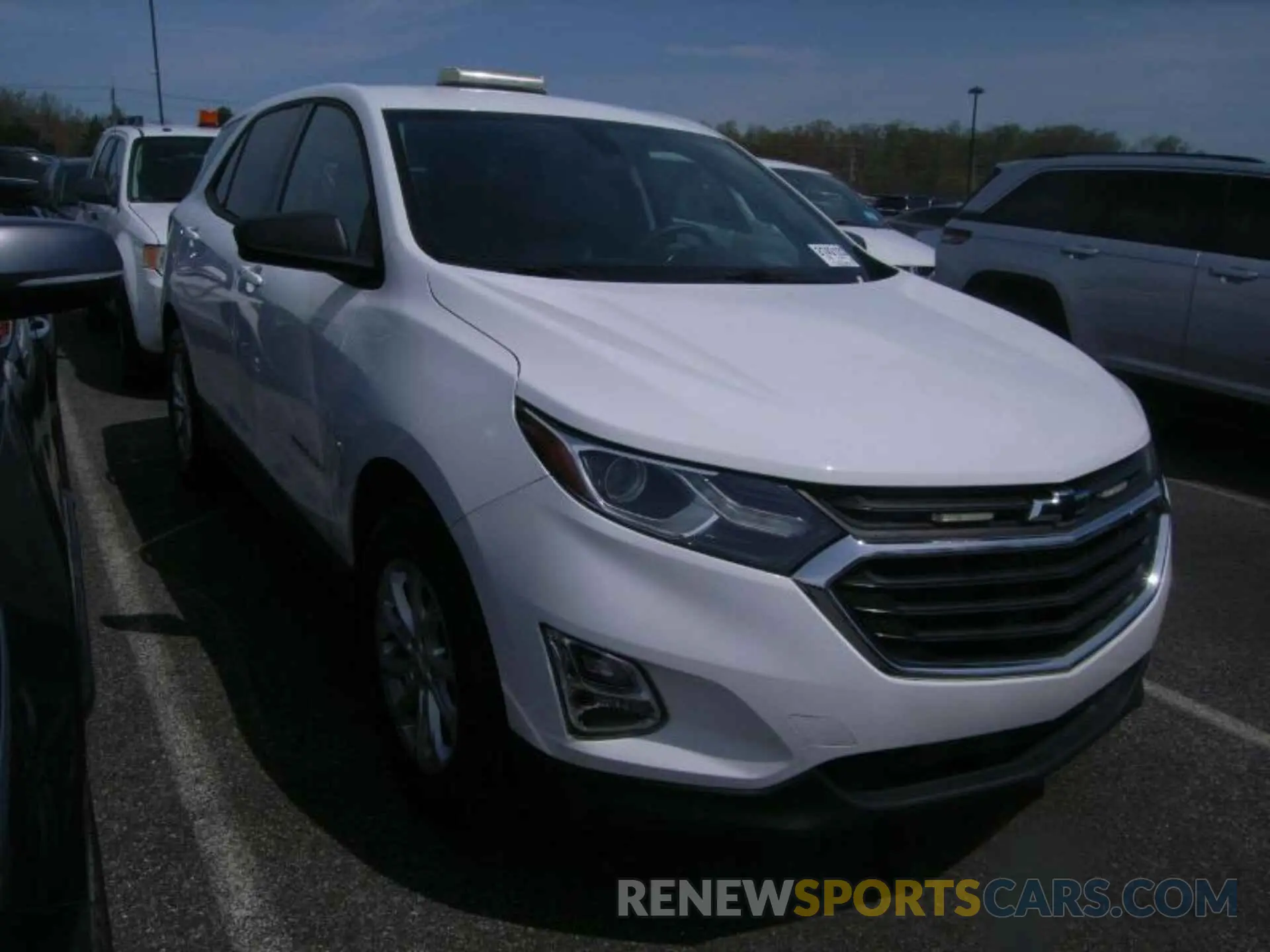 12 fotografías del automóvil dañado 2GNAXSEV2K6211475 CHEVROLET EQUINOX 2019