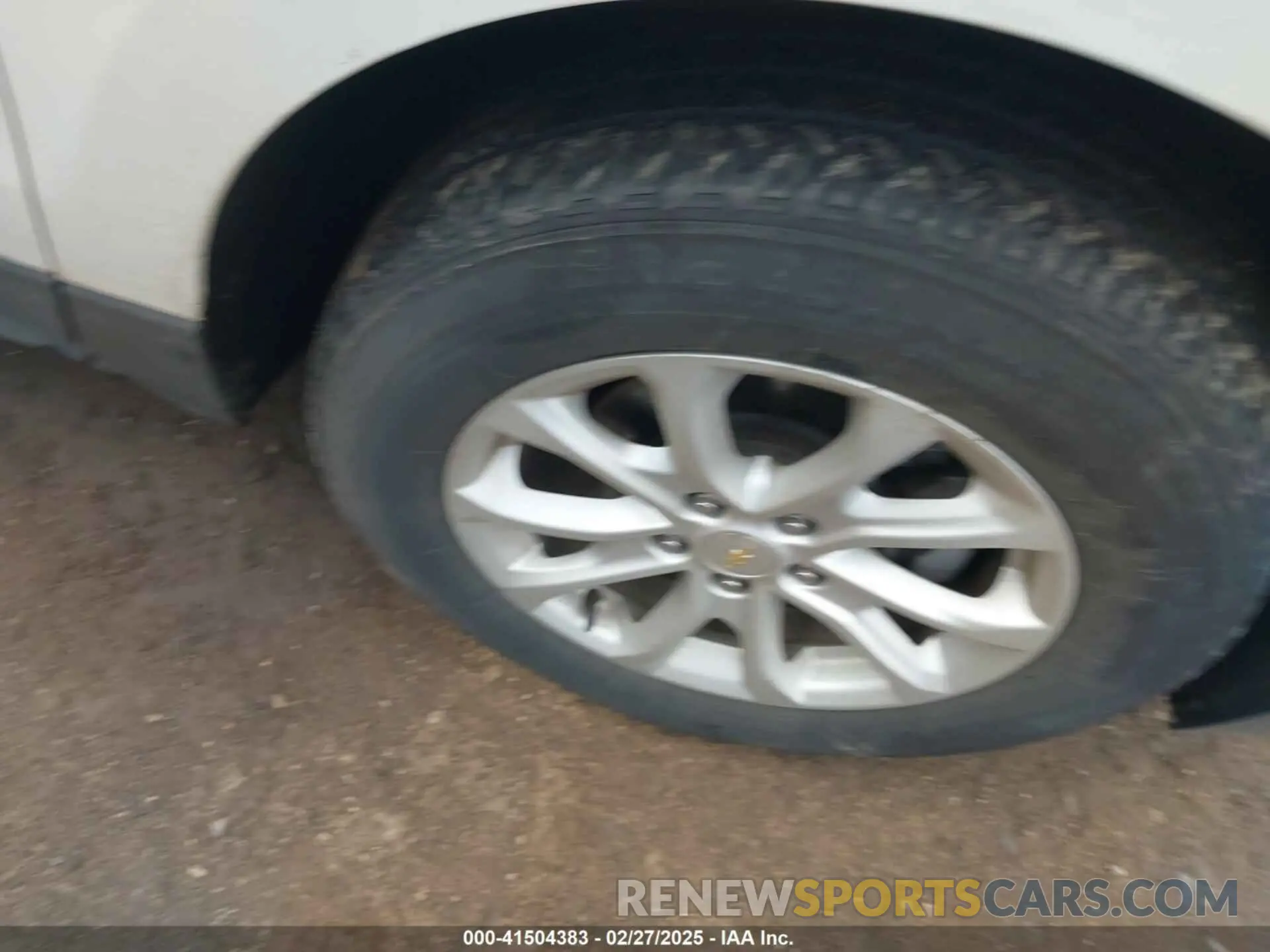 12 fotografías del automóvil dañado 2GNAXSEV3K6215731 CHEVROLET EQUINOX 2019