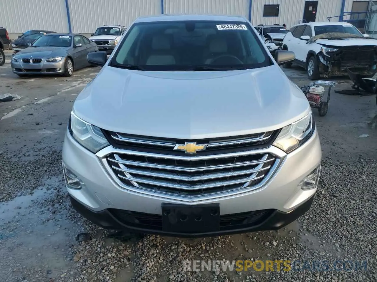 5 fotografías del automóvil dañado 2GNAXSEV3K6216555 CHEVROLET EQUINOX 2019