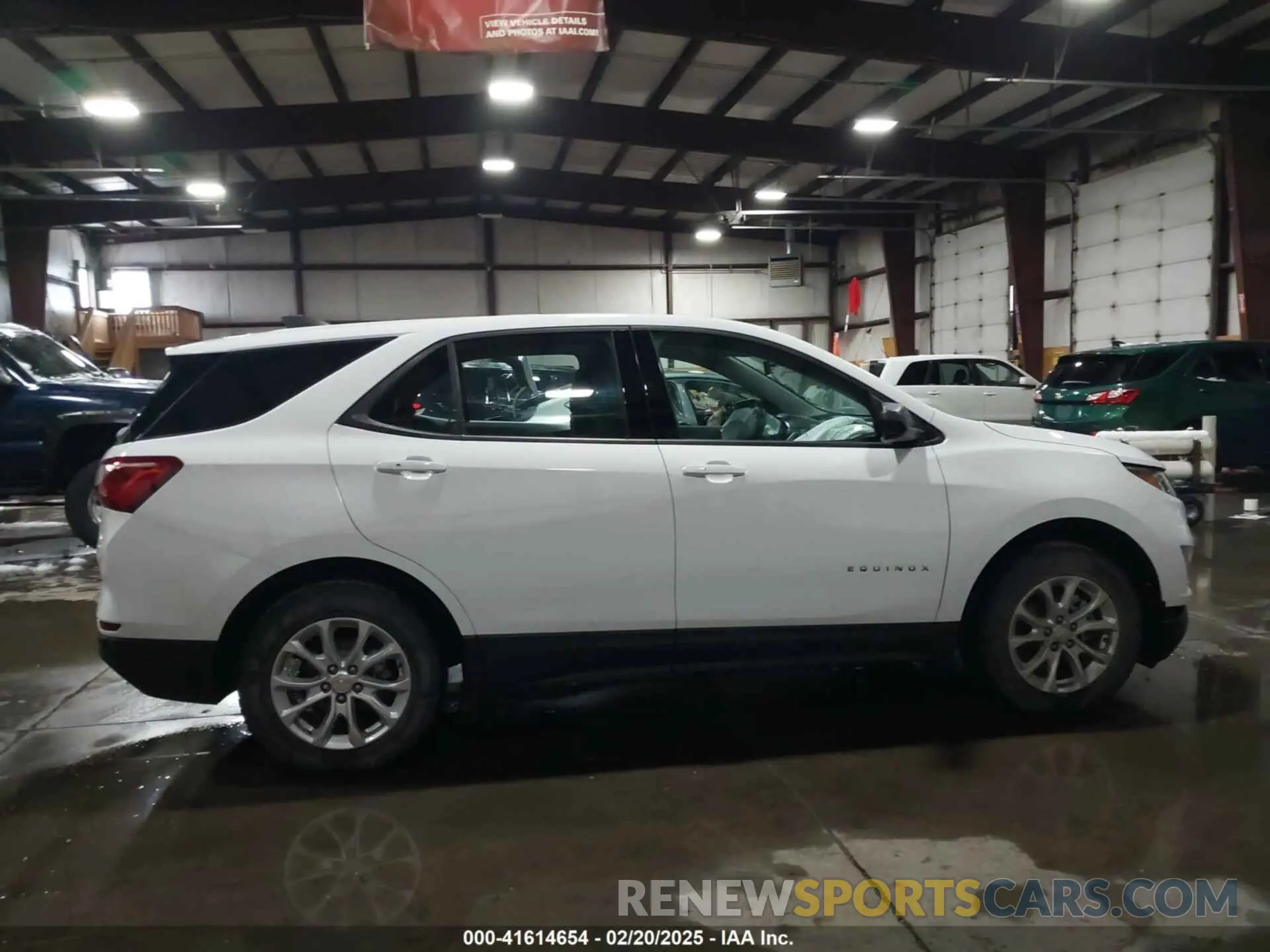 14 fotografías del automóvil dañado 2GNAXSEV3K6273841 CHEVROLET EQUINOX 2019