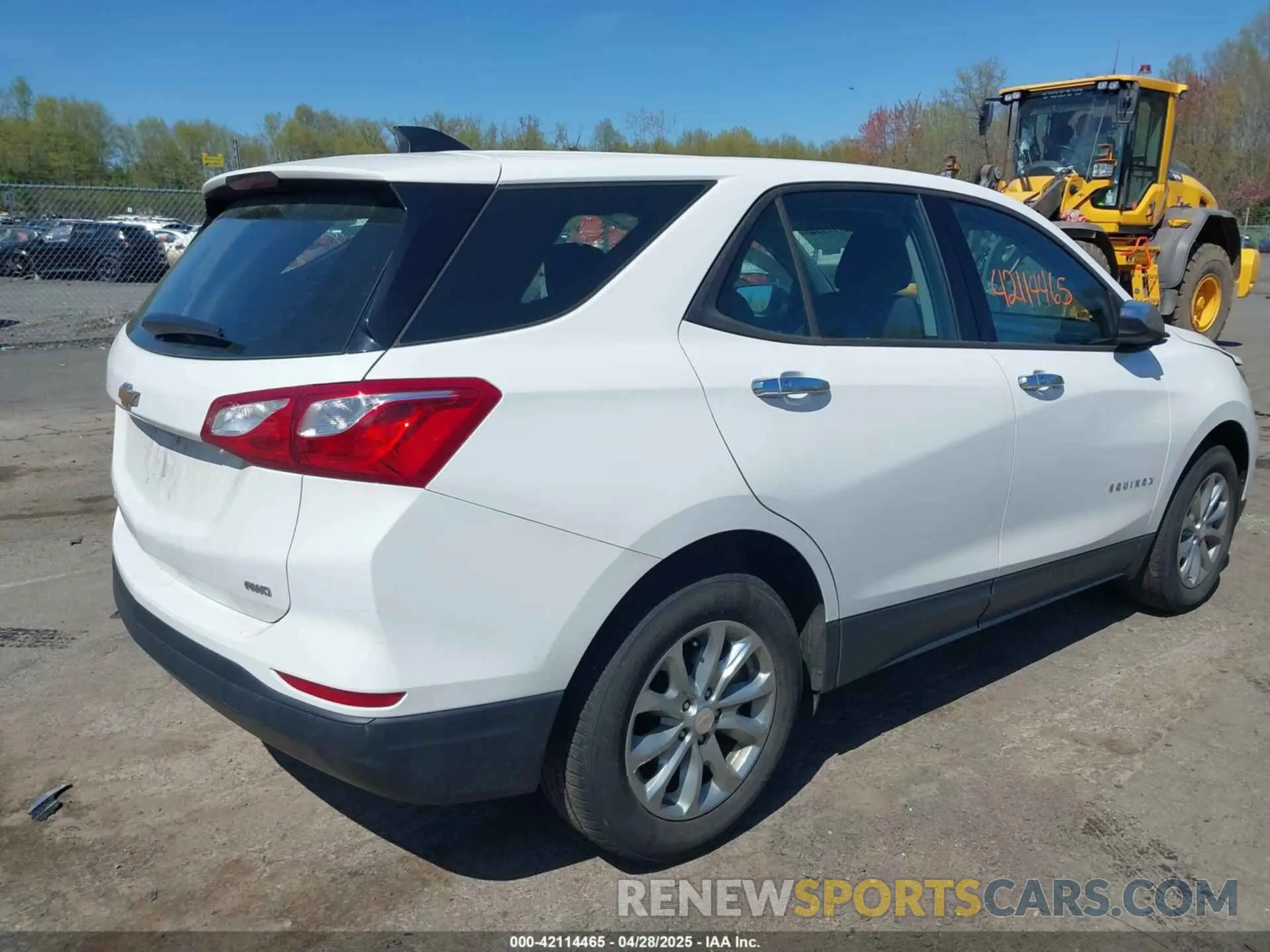 4 fotografías del automóvil dañado 2GNAXSEV4K6110423 CHEVROLET EQUINOX 2019