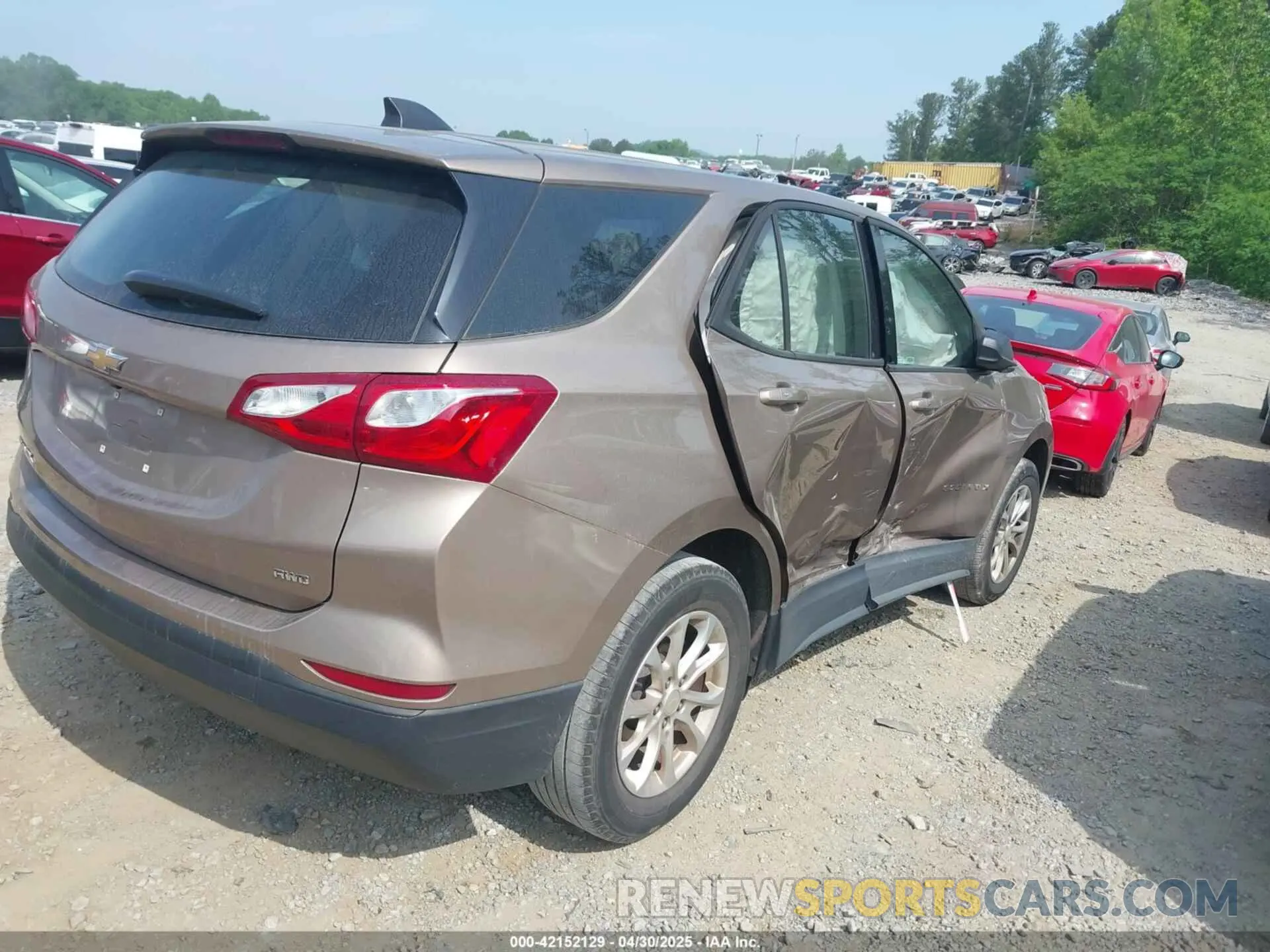 4 fotografías del automóvil dañado 2GNAXSEV4K6169956 CHEVROLET EQUINOX 2019
