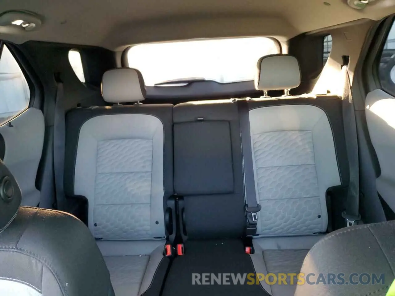 10 fotografías del automóvil dañado 2GNAXSEV4K6231579 CHEVROLET EQUINOX 2019