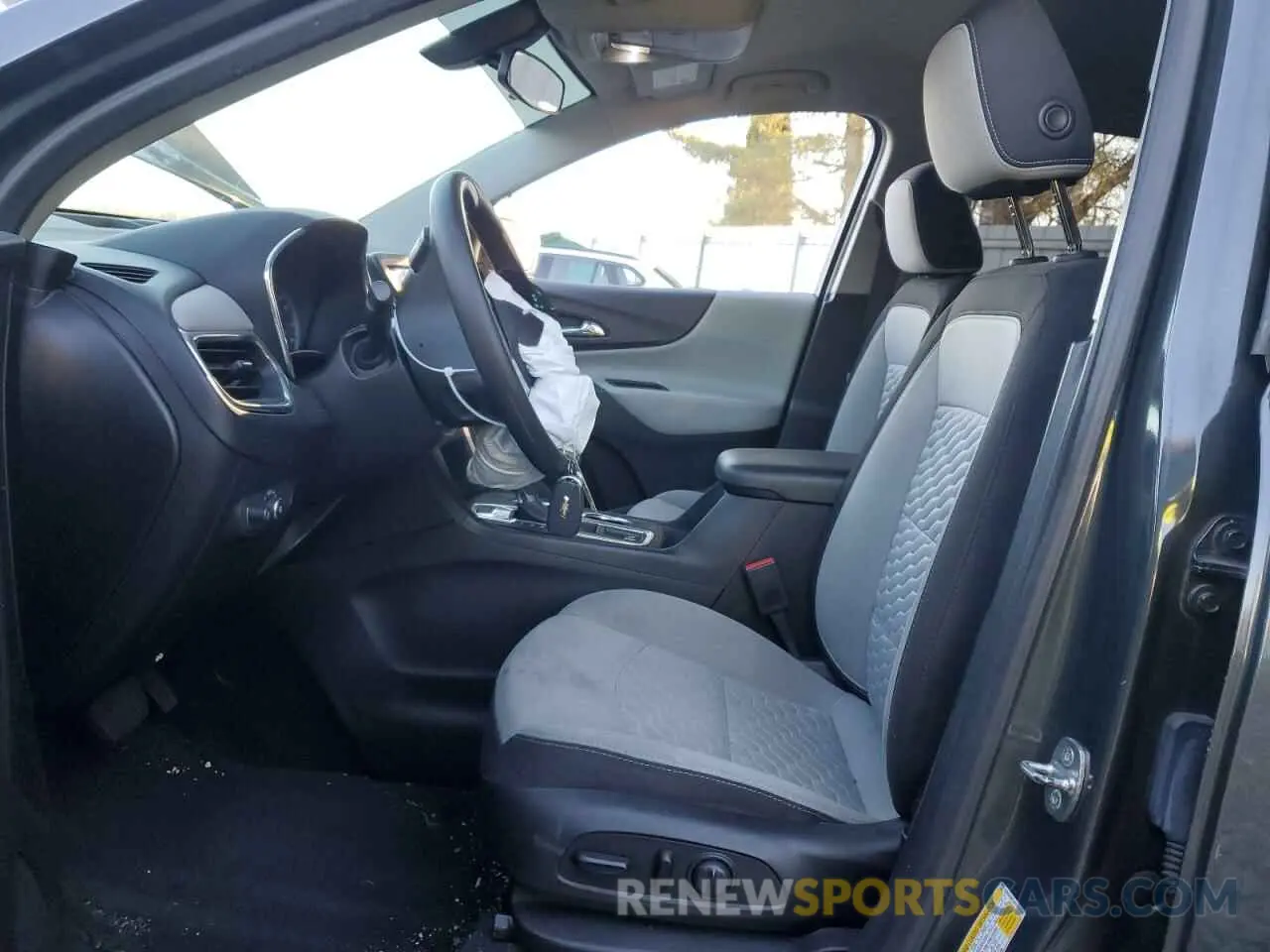 7 fotografías del automóvil dañado 2GNAXSEV4K6231579 CHEVROLET EQUINOX 2019