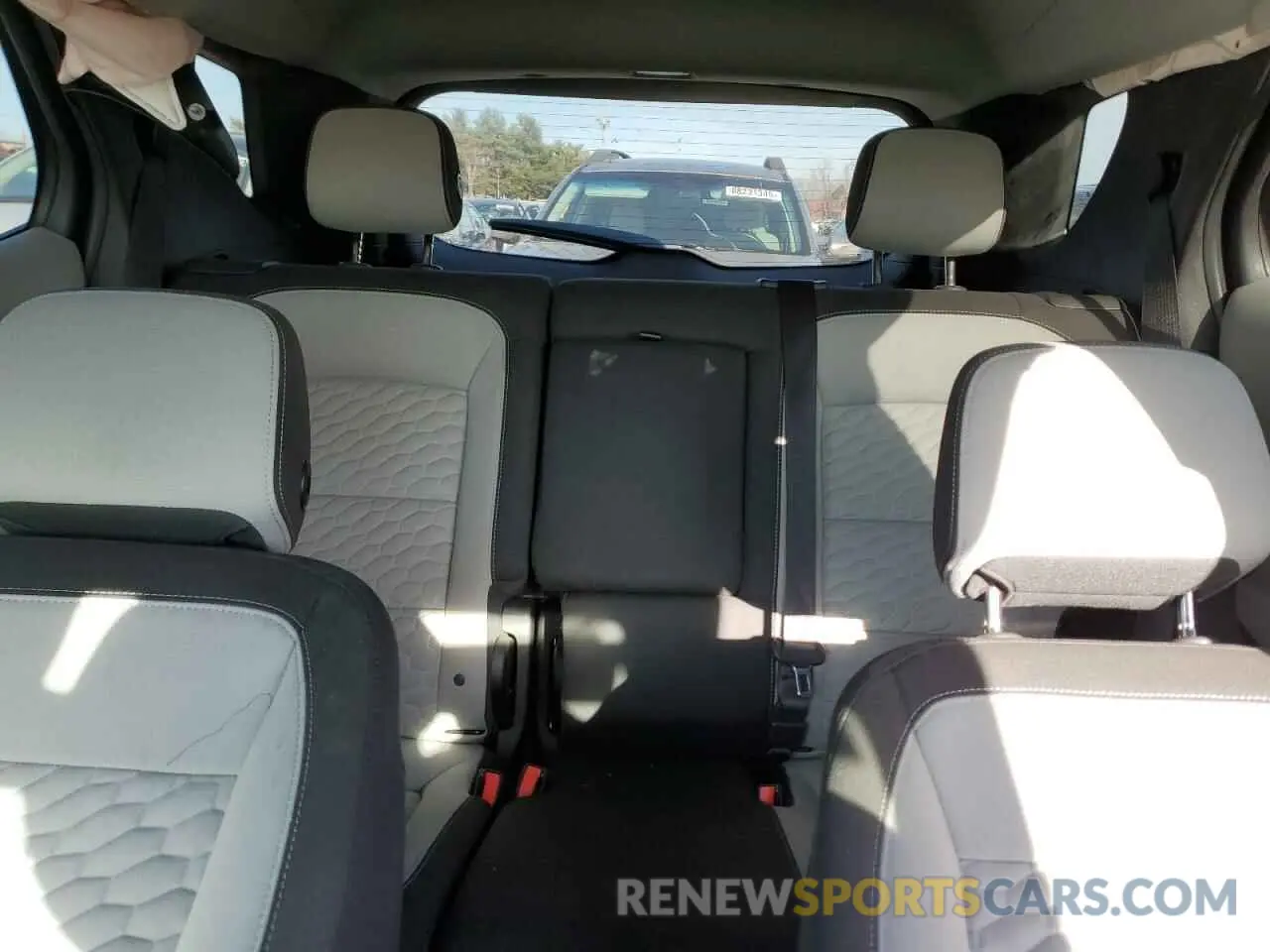 10 fotografías del automóvil dañado 2GNAXSEV9K6256123 CHEVROLET EQUINOX 2019