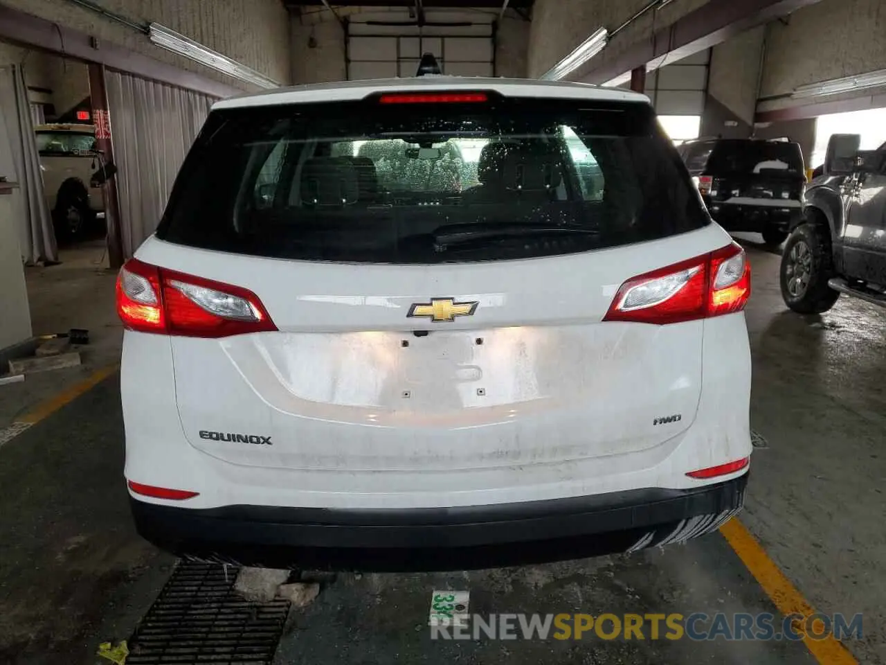 6 fotografías del automóvil dañado 2GNAXSEVXK6199835 CHEVROLET EQUINOX 2019