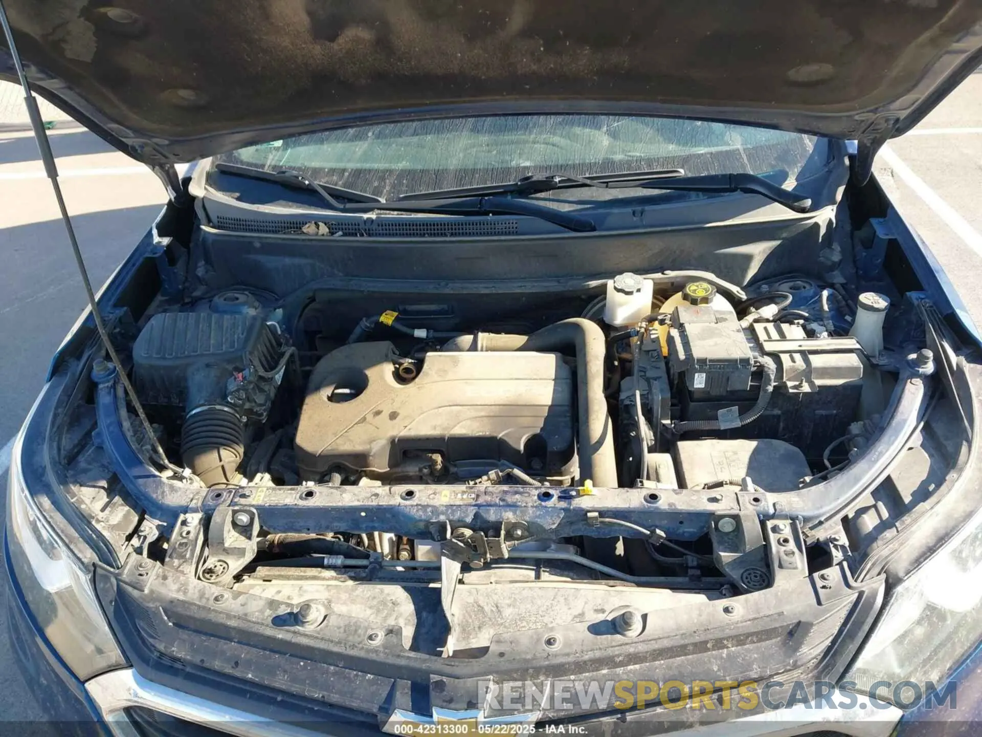 10 fotografías del automóvil dañado 2GNAXTEV0K6138242 CHEVROLET EQUINOX 2019