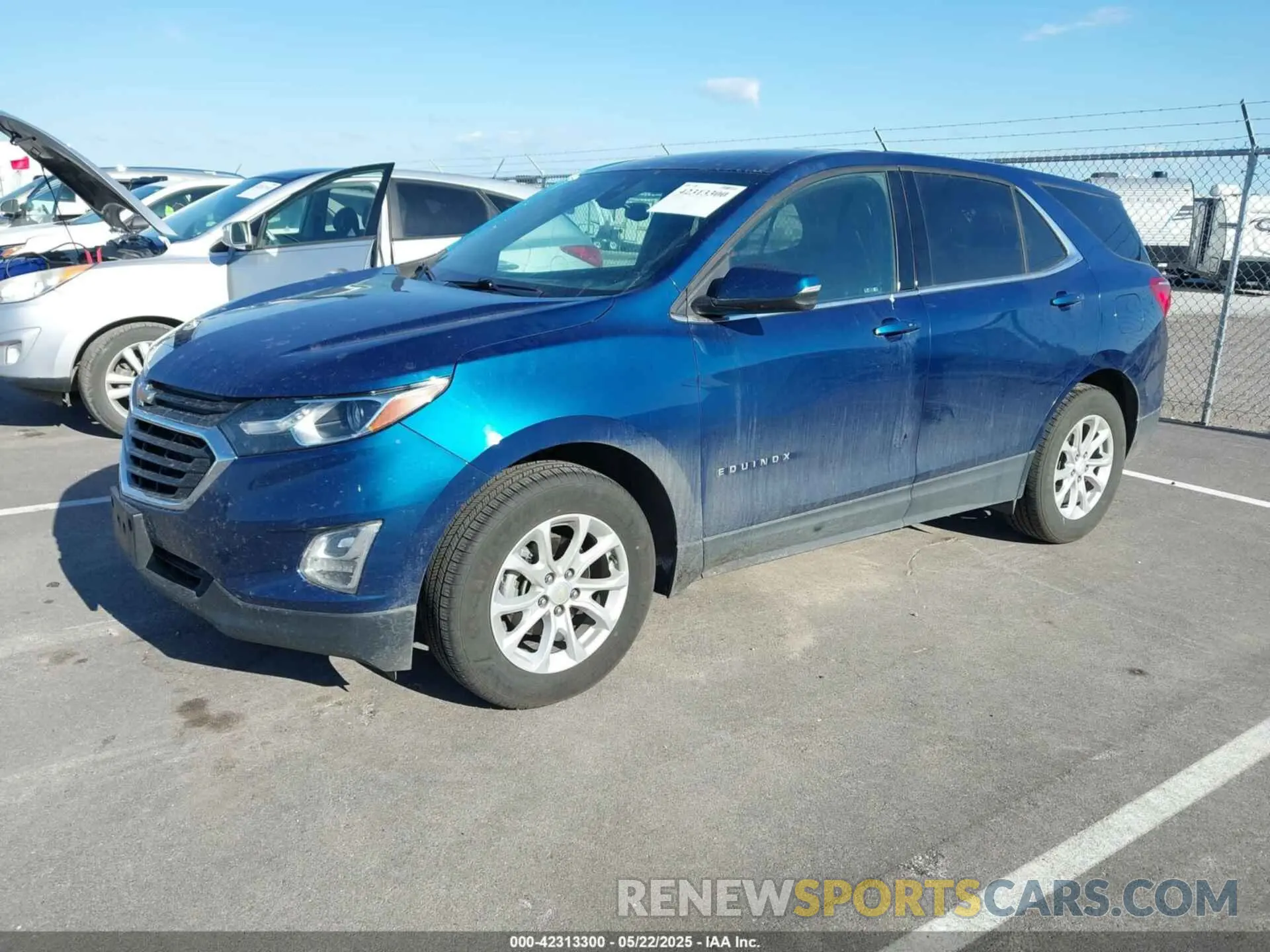 2 fotografías del automóvil dañado 2GNAXTEV0K6138242 CHEVROLET EQUINOX 2019