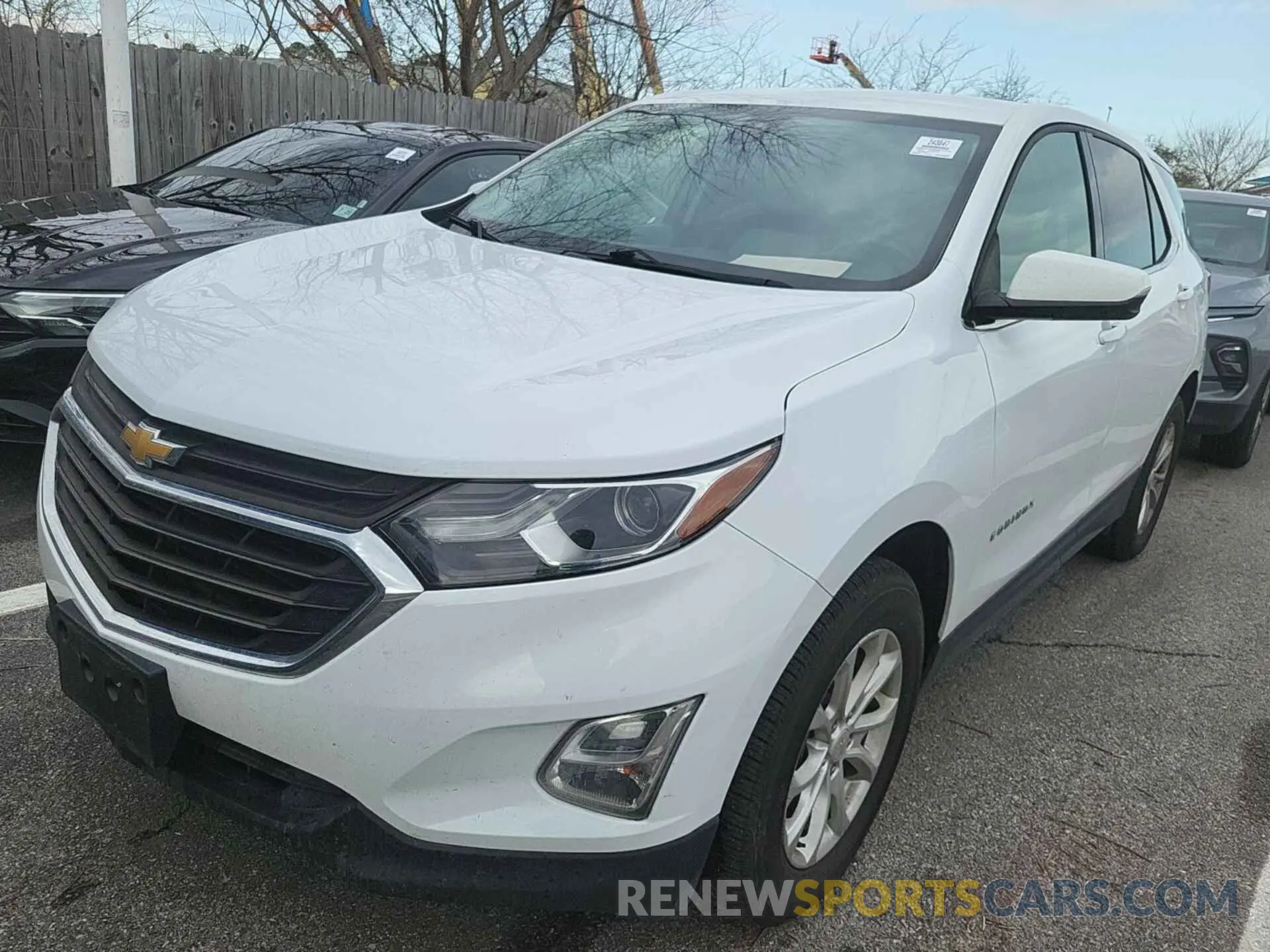8 fotografías del automóvil dañado 2GNAXTEV0K6217846 CHEVROLET EQUINOX 2019