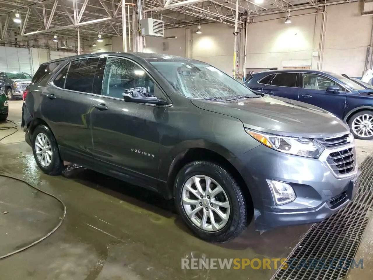 4 fotografías del automóvil dañado 2GNAXTEV0K6260566 CHEVROLET EQUINOX 2019