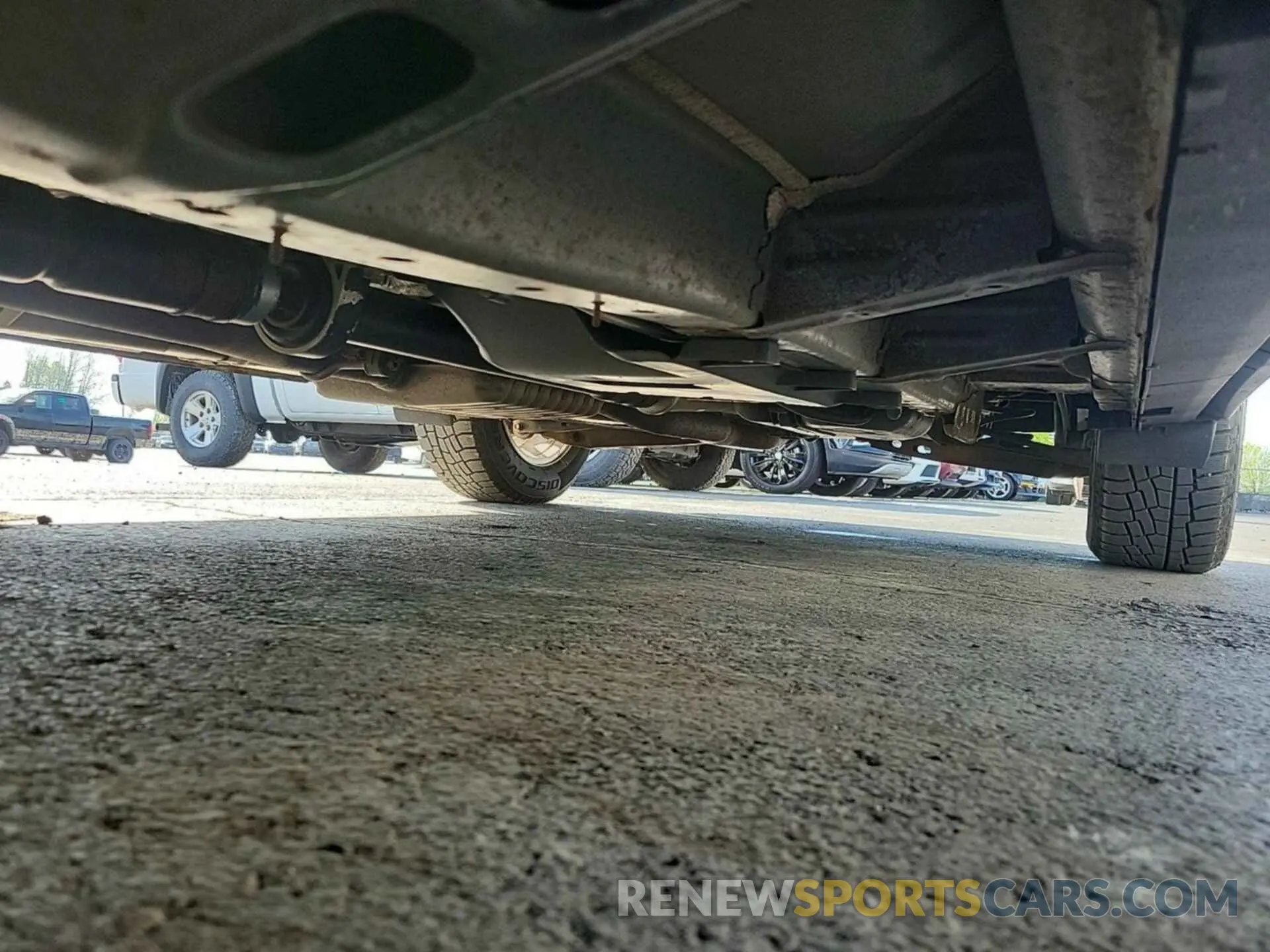 3 fotografías del automóvil dañado 2GNAXTEV0K6260759 CHEVROLET EQUINOX 2019