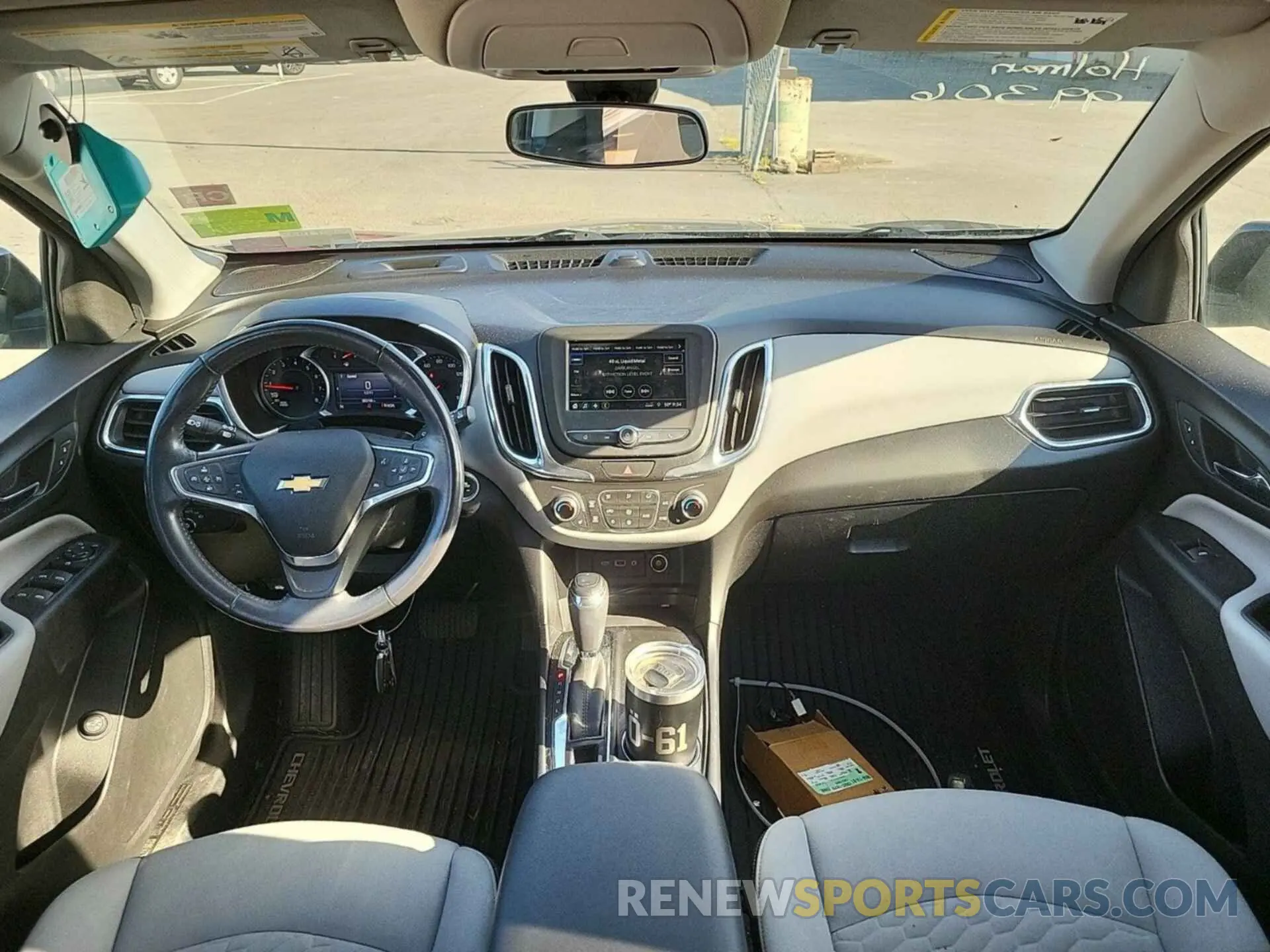 5 fotografías del automóvil dañado 2GNAXTEV0K6260759 CHEVROLET EQUINOX 2019