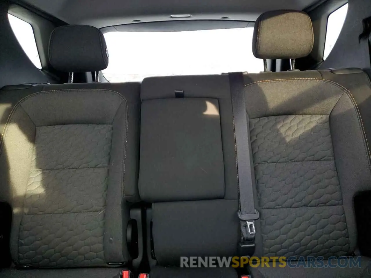 10 fotografías del automóvil dañado 2GNAXTEV0K6299545 CHEVROLET EQUINOX 2019