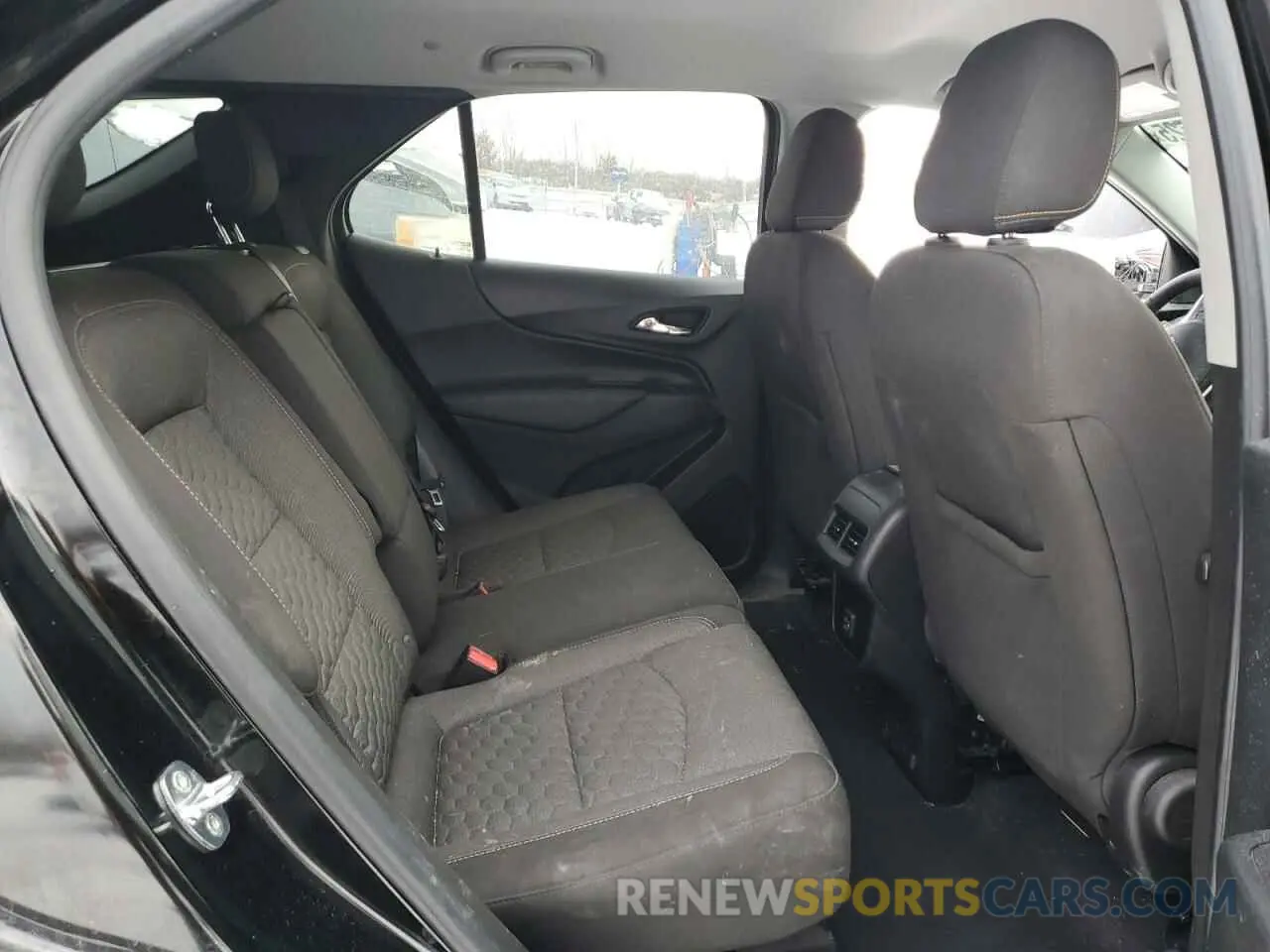 11 fotografías del automóvil dañado 2GNAXTEV0K6299545 CHEVROLET EQUINOX 2019