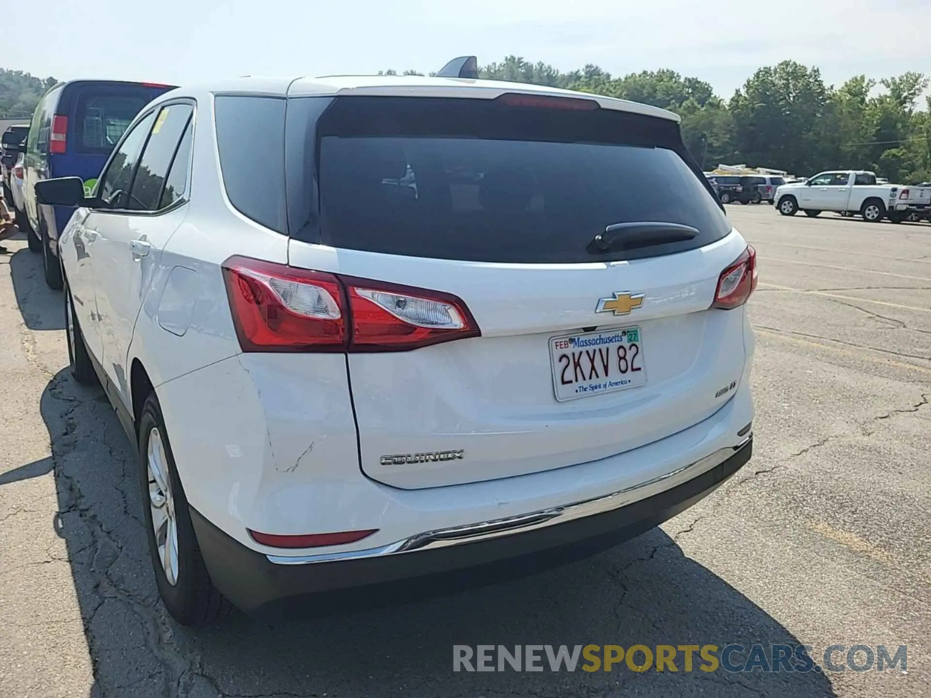 11 fotografías del automóvil dañado 2GNAXTEV1K6169841 CHEVROLET EQUINOX 2019