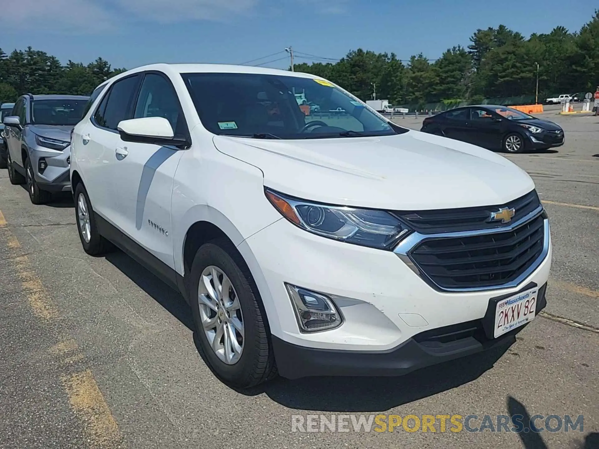 26 fotografías del automóvil dañado 2GNAXTEV1K6169841 CHEVROLET EQUINOX 2019