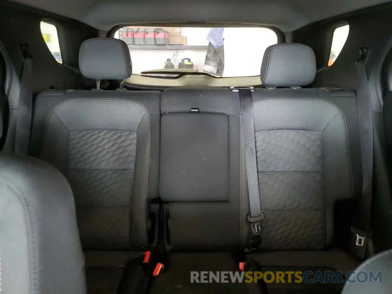10 fotografías del automóvil dañado 2GNAXTEV2K6254610 CHEVROLET EQUINOX 2019