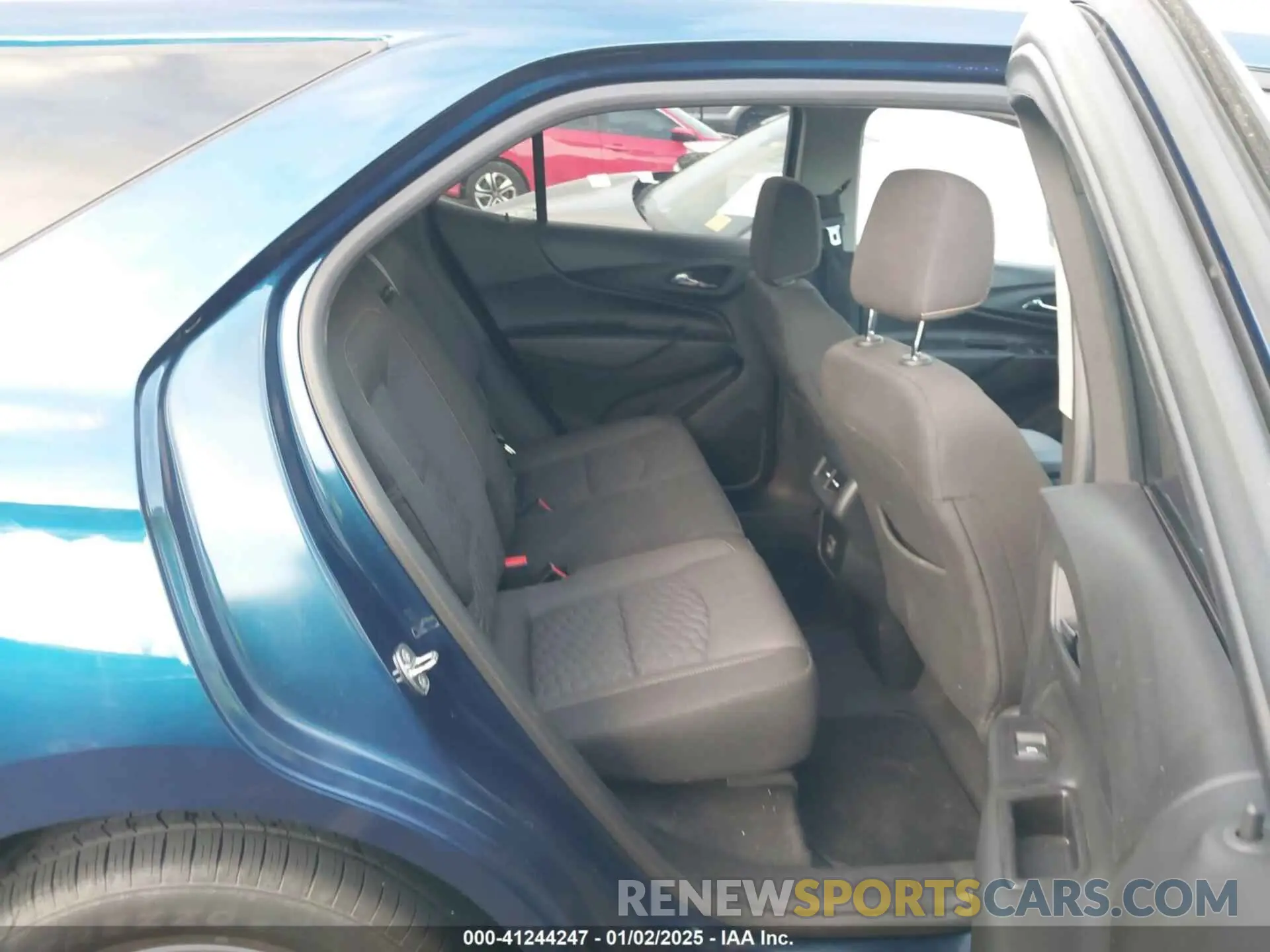 8 fotografías del automóvil dañado 2GNAXTEV3K6236066 CHEVROLET EQUINOX 2019