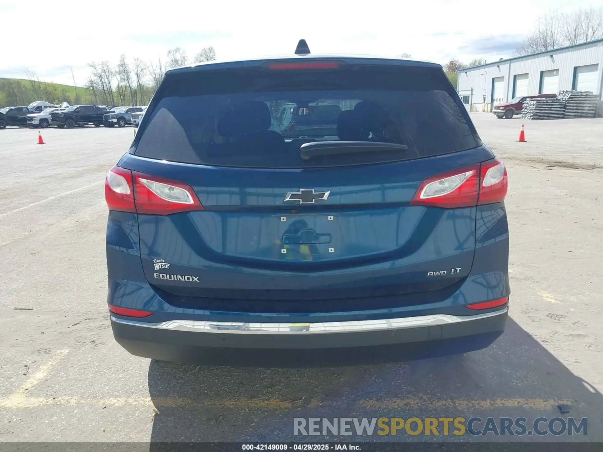 16 fotografías del automóvil dañado 2GNAXTEV3K6240179 CHEVROLET EQUINOX 2019