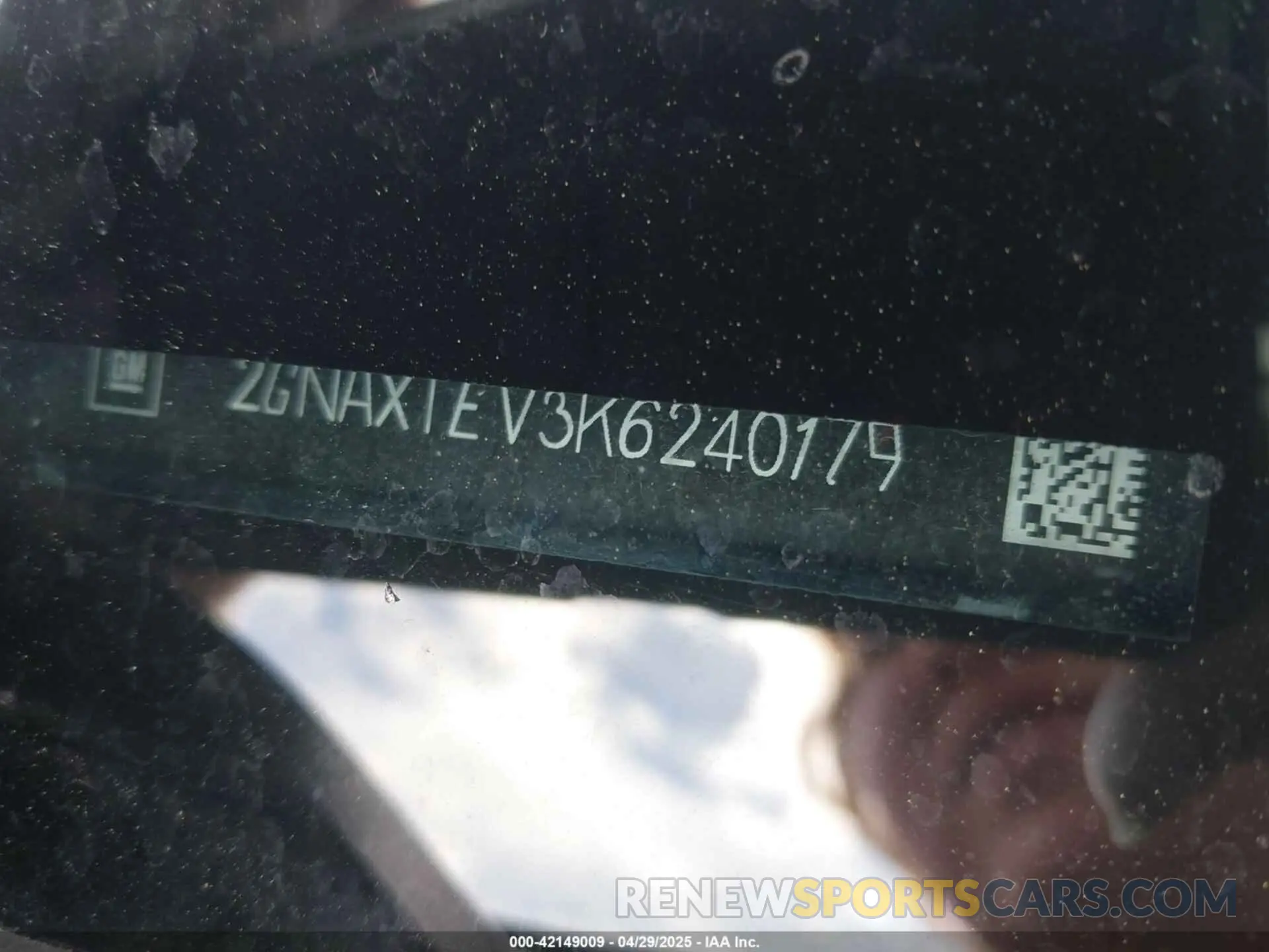 9 fotografías del automóvil dañado 2GNAXTEV3K6240179 CHEVROLET EQUINOX 2019