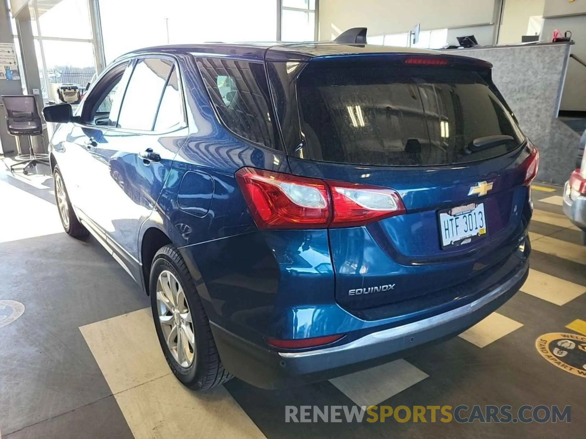20 fotografías del automóvil dañado 2GNAXTEV4K6259307 CHEVROLET EQUINOX 2019