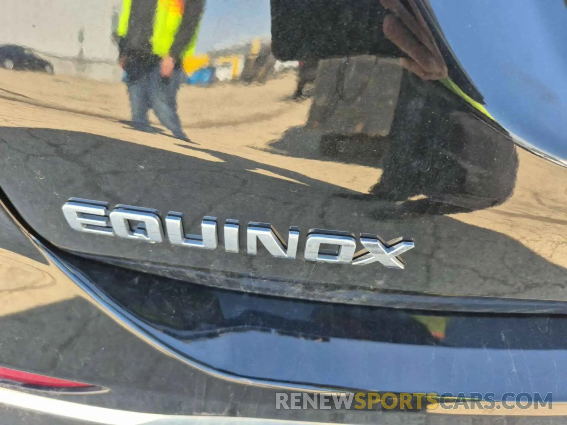 19 fotografías del automóvil dañado 2GNAXTEV5K6257873 CHEVROLET EQUINOX 2019