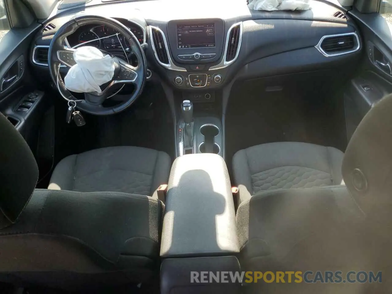 8 fotografías del automóvil dañado 2GNAXTEV5K6259333 CHEVROLET EQUINOX 2019