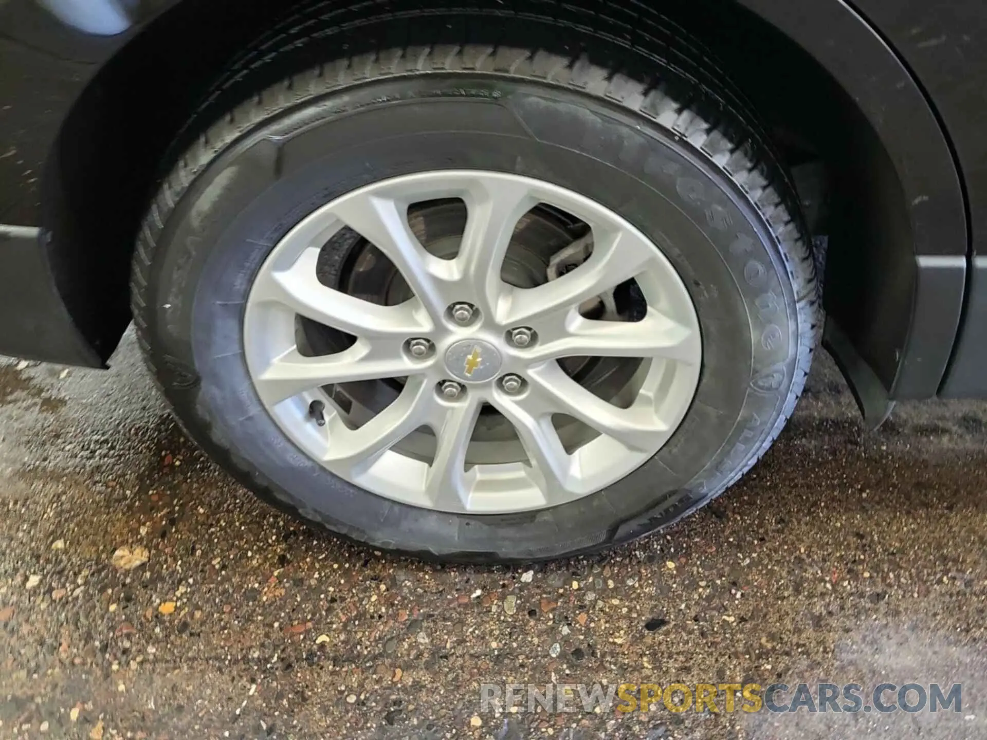 17 fotografías del automóvil dañado 2GNAXTEV6K6166188 CHEVROLET EQUINOX 2019