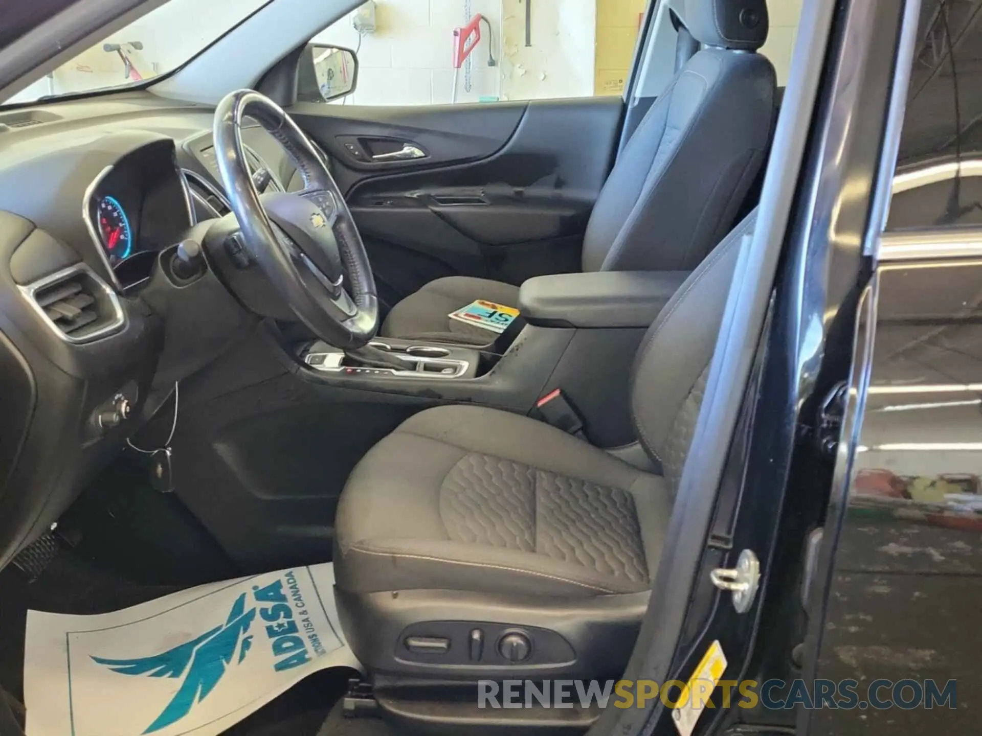 21 fotografías del automóvil dañado 2GNAXTEV6K6166188 CHEVROLET EQUINOX 2019