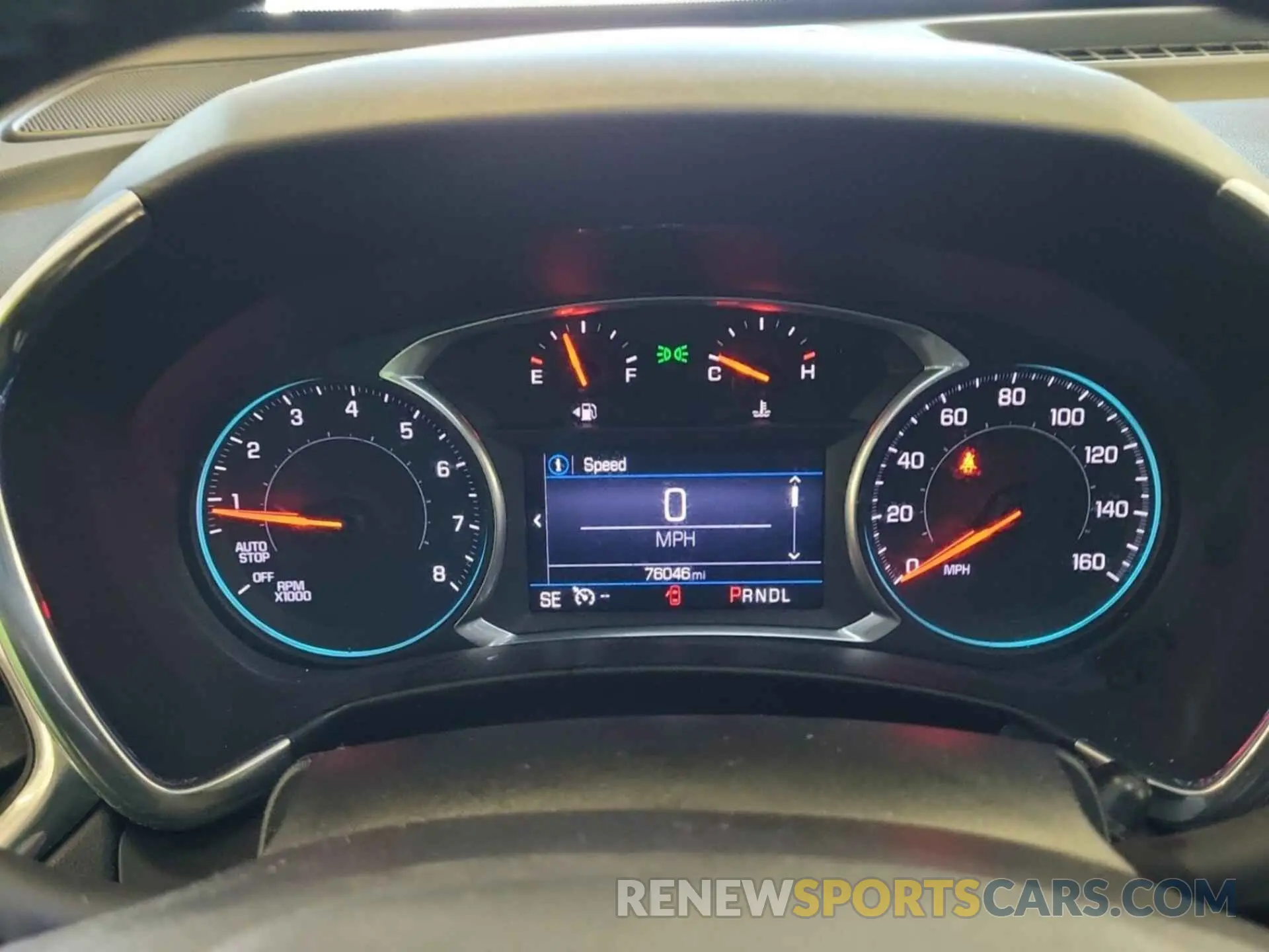 34 fotografías del automóvil dañado 2GNAXTEV6K6166188 CHEVROLET EQUINOX 2019