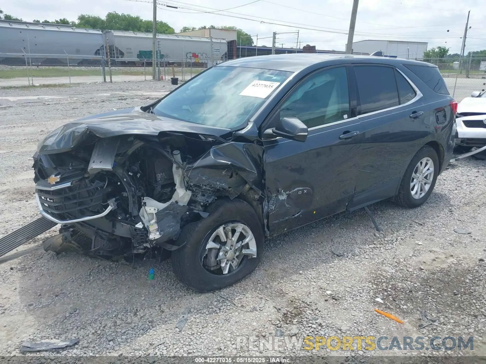2 fotografías del automóvil dañado 2GNAXTEV6K6190023 CHEVROLET EQUINOX 2019