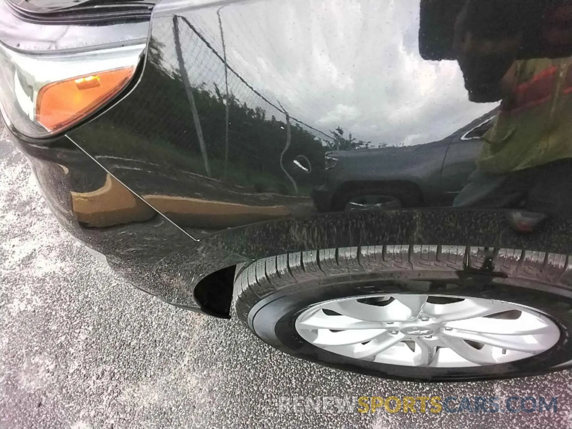 10 fotografías del automóvil dañado 2GNAXTEV6K6258742 CHEVROLET EQUINOX 2019