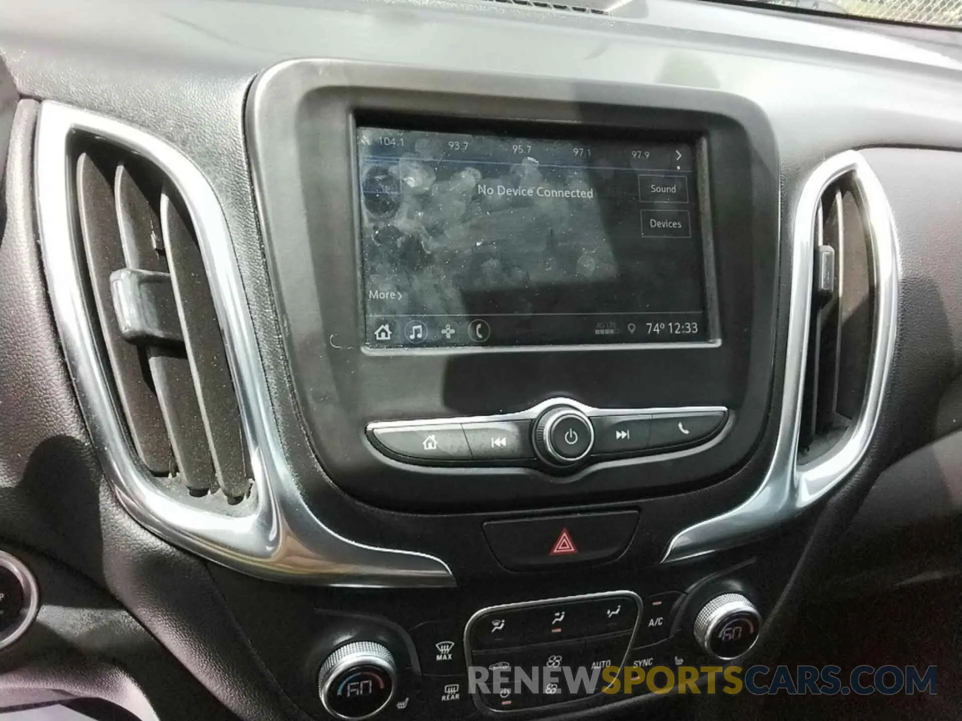 12 fotografías del automóvil dañado 2GNAXTEV6K6258742 CHEVROLET EQUINOX 2019