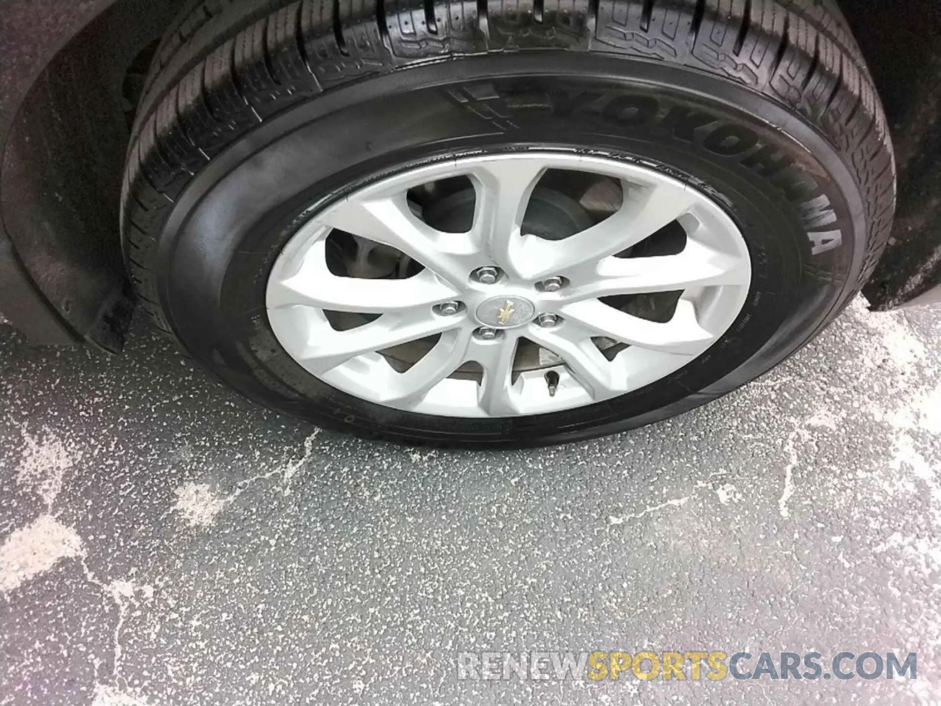 15 fotografías del automóvil dañado 2GNAXTEV6K6258742 CHEVROLET EQUINOX 2019