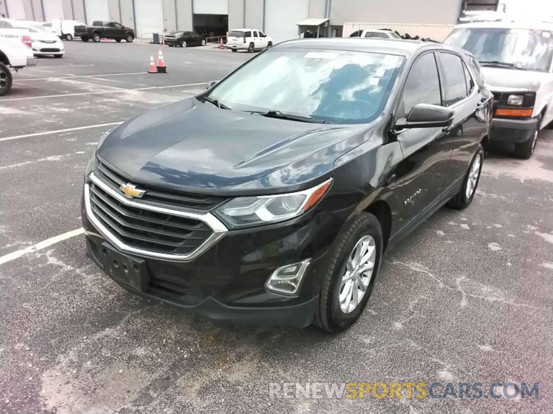 17 fotografías del automóvil dañado 2GNAXTEV6K6258742 CHEVROLET EQUINOX 2019
