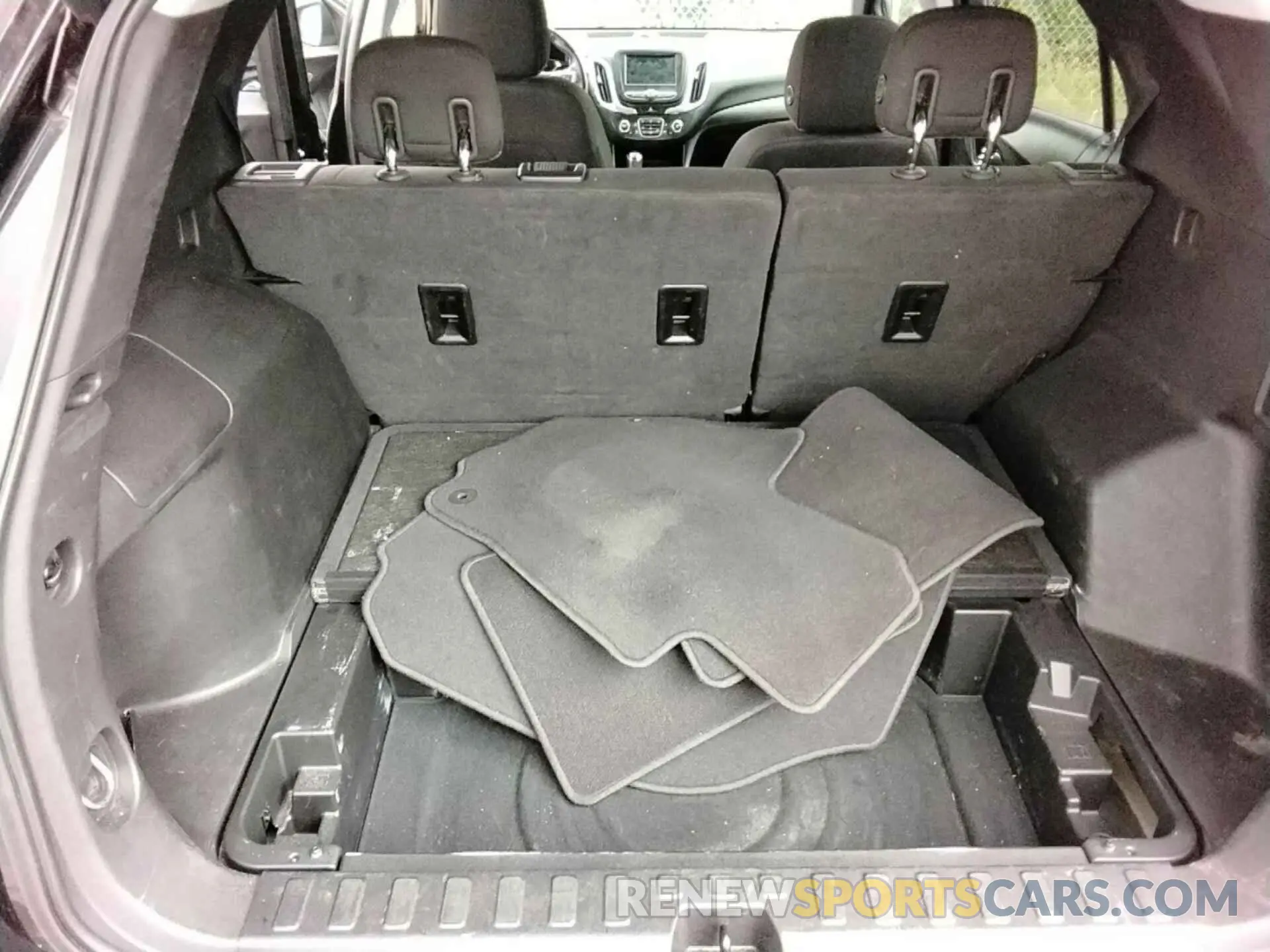 29 fotografías del automóvil dañado 2GNAXTEV6K6258742 CHEVROLET EQUINOX 2019