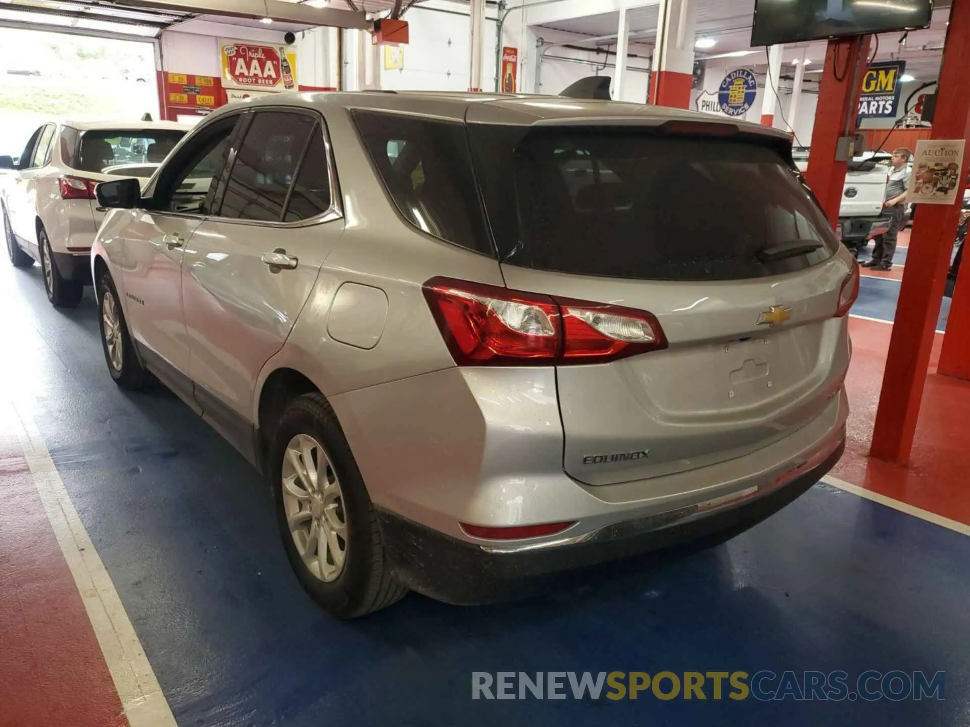 16 fotografías del automóvil dañado 2GNAXTEV6K6260331 CHEVROLET EQUINOX 2019