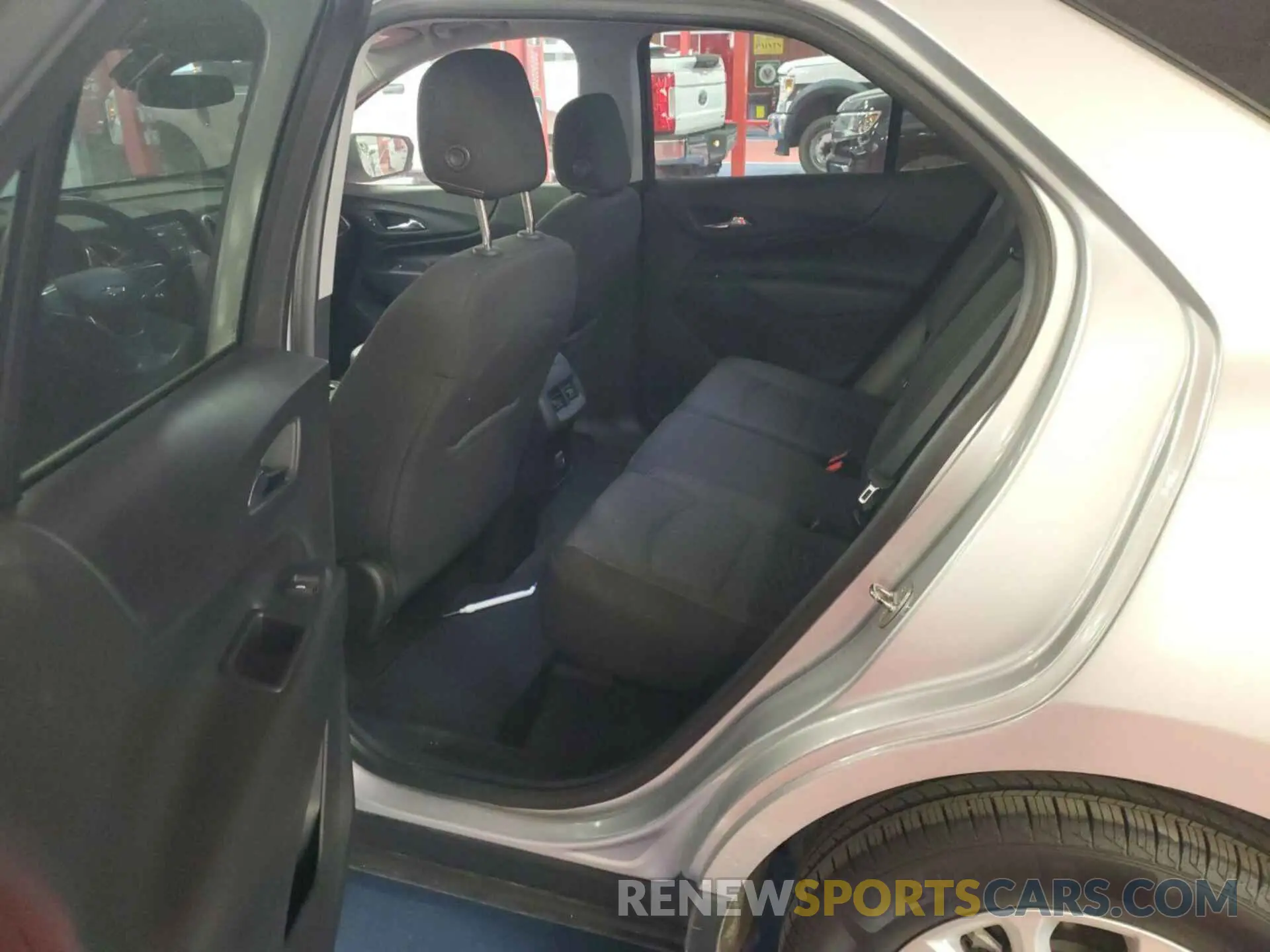 21 fotografías del automóvil dañado 2GNAXTEV6K6260331 CHEVROLET EQUINOX 2019