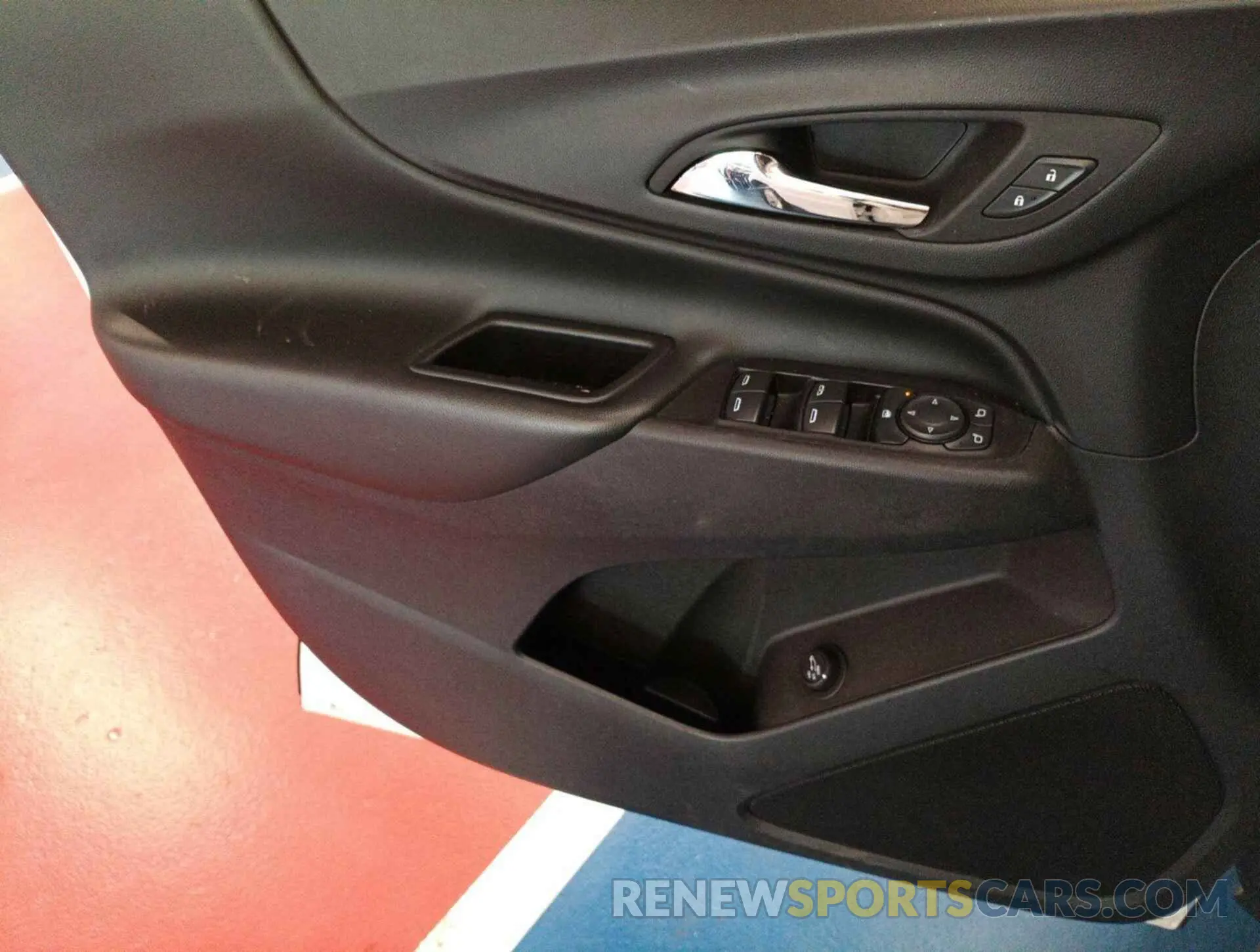 11 fotografías del automóvil dañado 2GNAXTEV7K6163705 CHEVROLET EQUINOX 2019