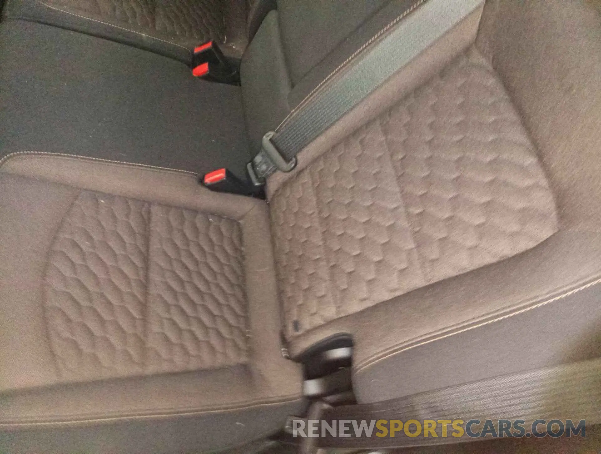 16 fotografías del automóvil dañado 2GNAXTEV7K6163705 CHEVROLET EQUINOX 2019