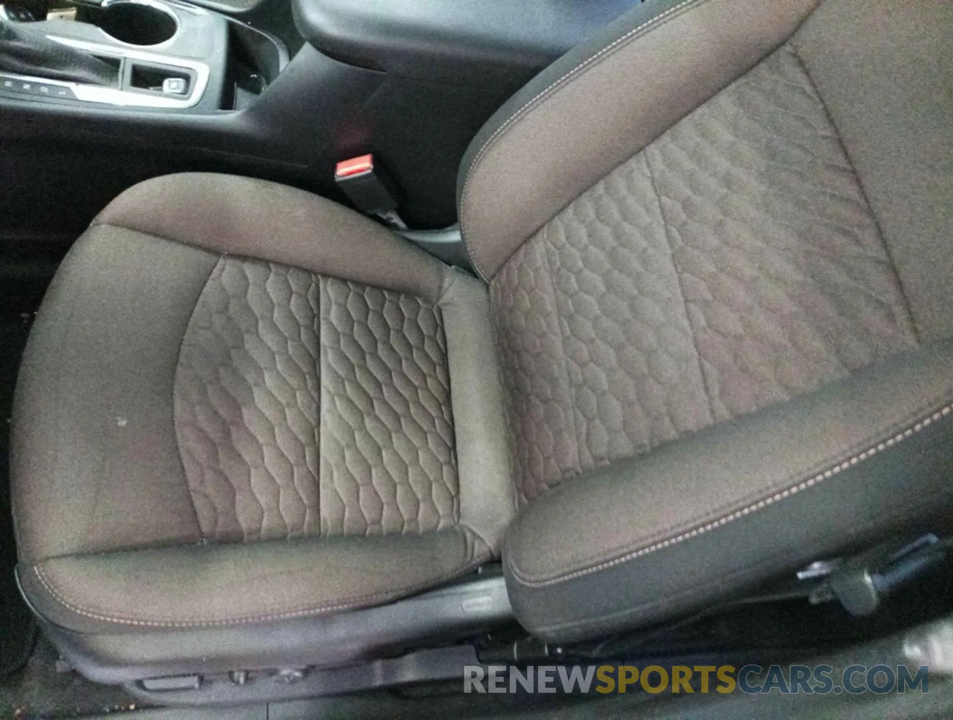 2 fotografías del automóvil dañado 2GNAXTEV7K6163705 CHEVROLET EQUINOX 2019
