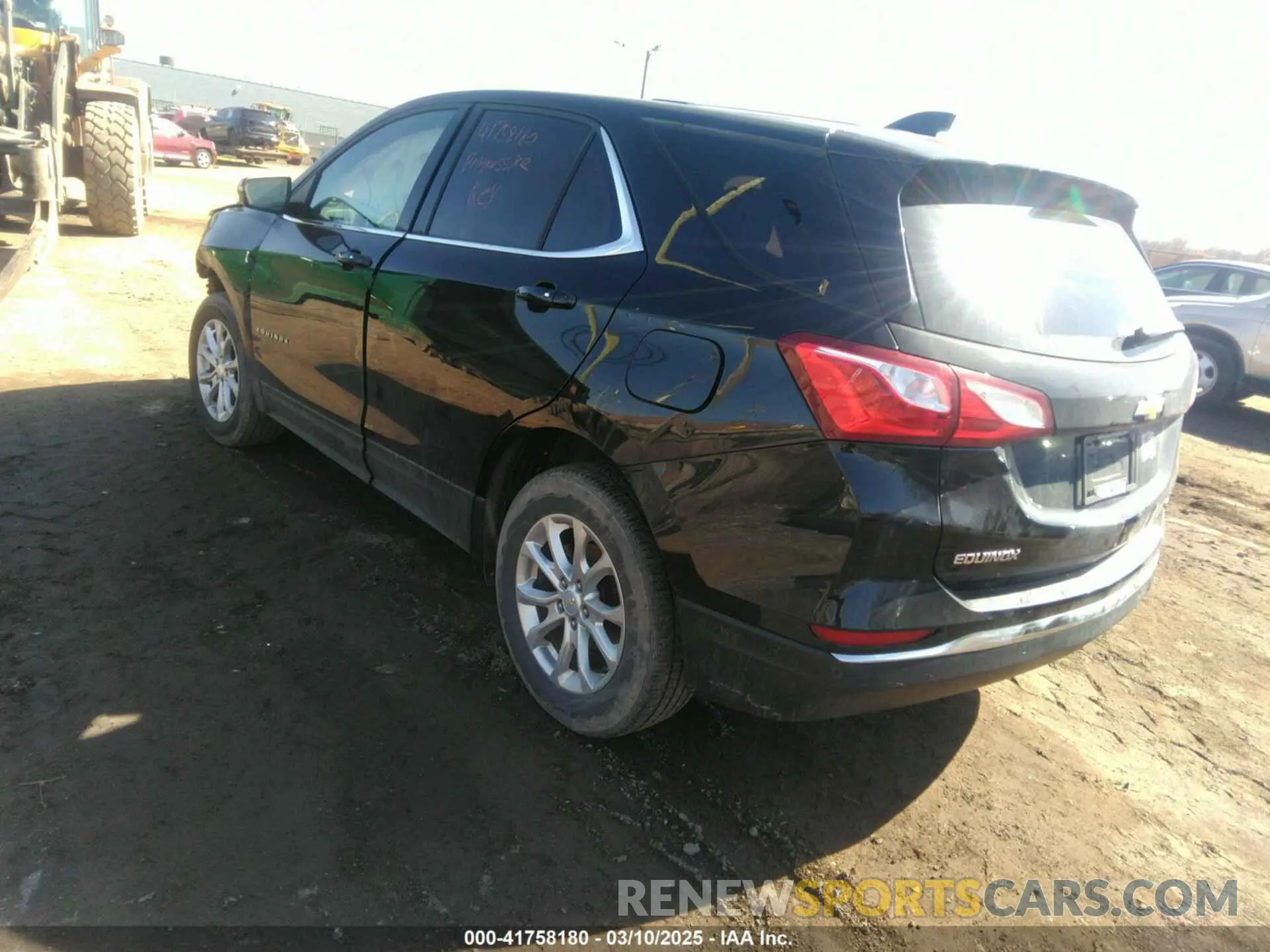 3 fotografías del automóvil dañado 2GNAXTEV7K6165888 CHEVROLET EQUINOX 2019