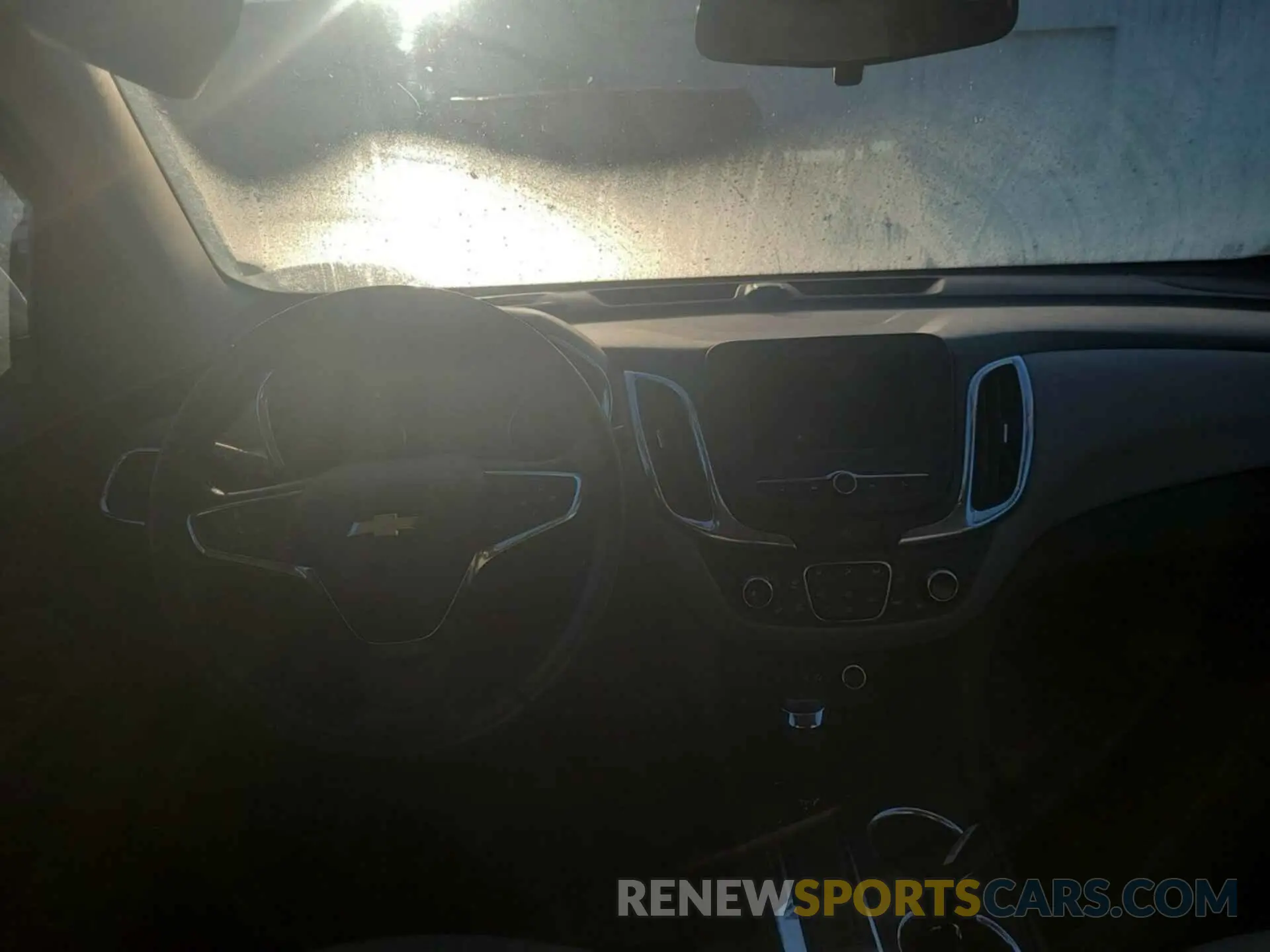 4 fotografías del automóvil dañado 2GNAXTEV7K6167642 CHEVROLET EQUINOX 2019