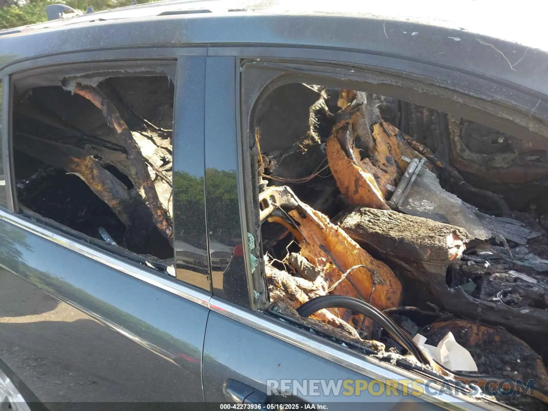 13 fotografías del automóvil dañado 2GNAXTEV7K6286825 CHEVROLET EQUINOX 2019