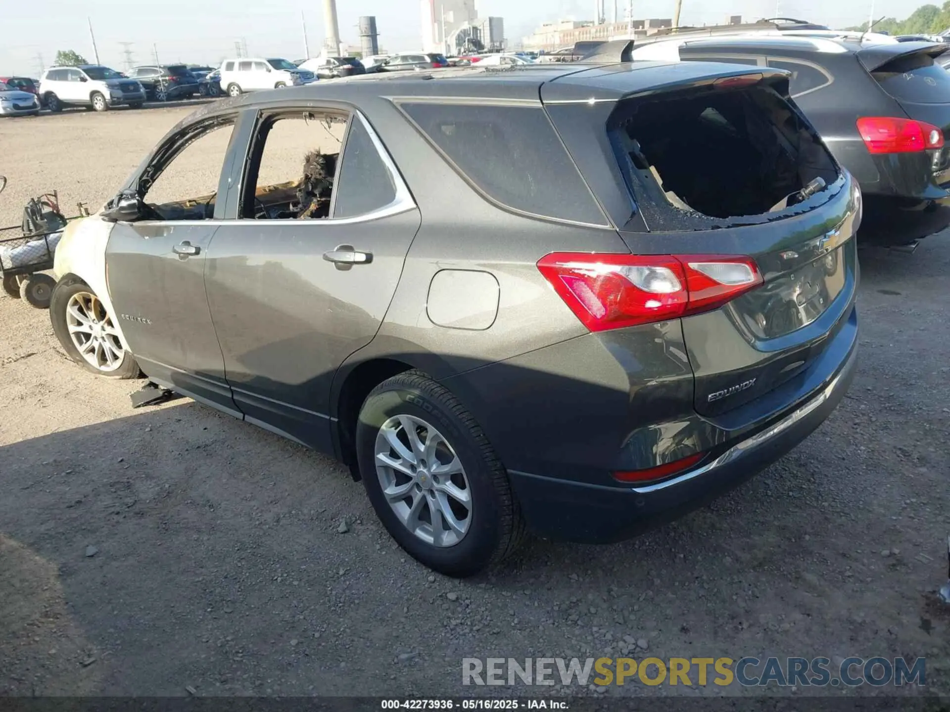 3 fotografías del automóvil dañado 2GNAXTEV7K6286825 CHEVROLET EQUINOX 2019