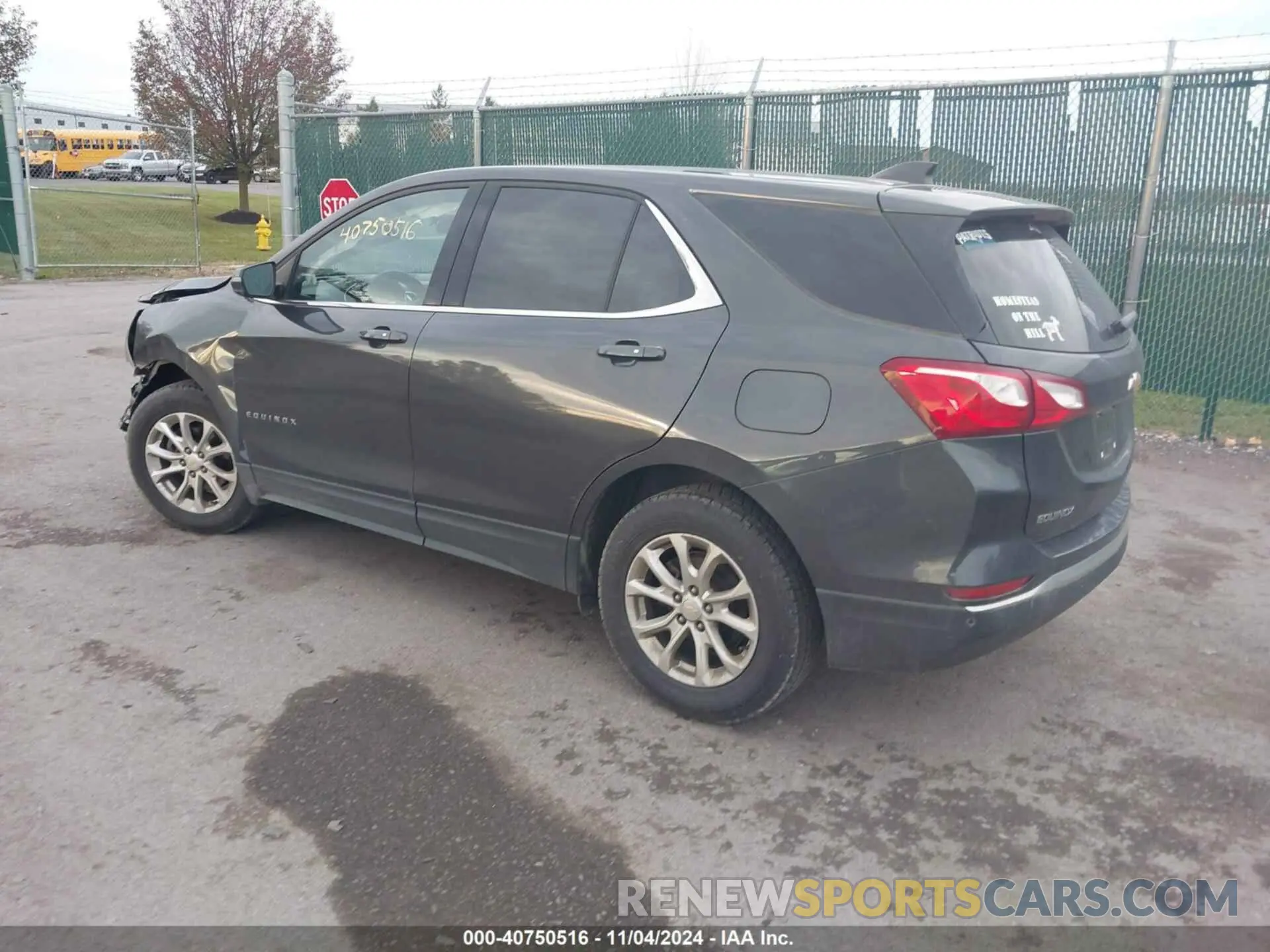 3 fotografías del automóvil dañado 2GNAXTEV8K6152020 CHEVROLET EQUINOX 2019