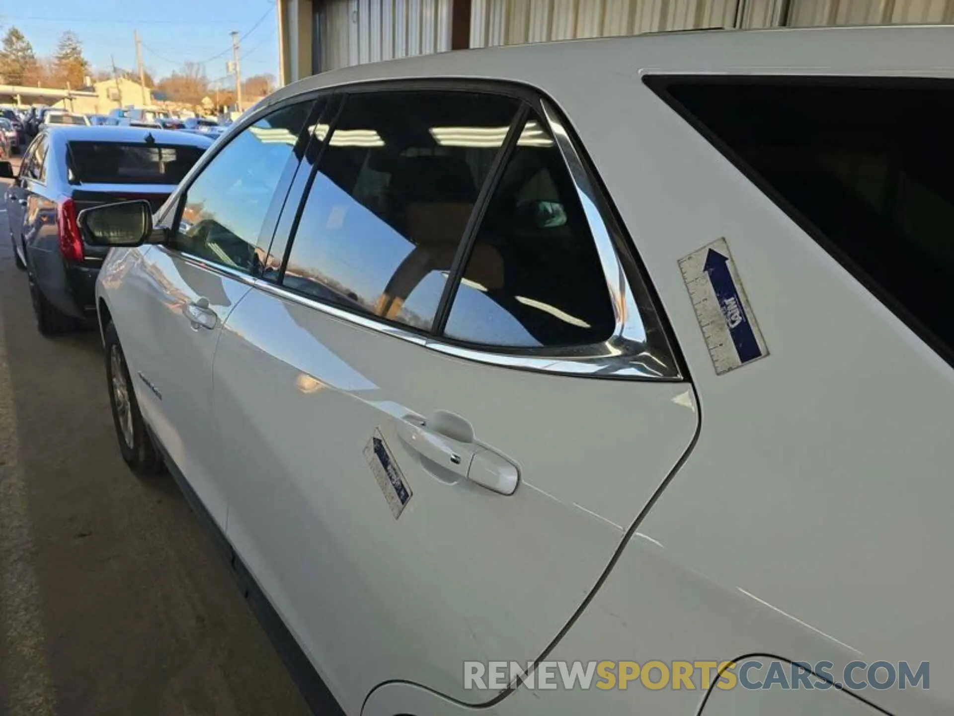 17 fotografías del automóvil dañado 2GNAXTEV8K6219425 CHEVROLET EQUINOX 2019