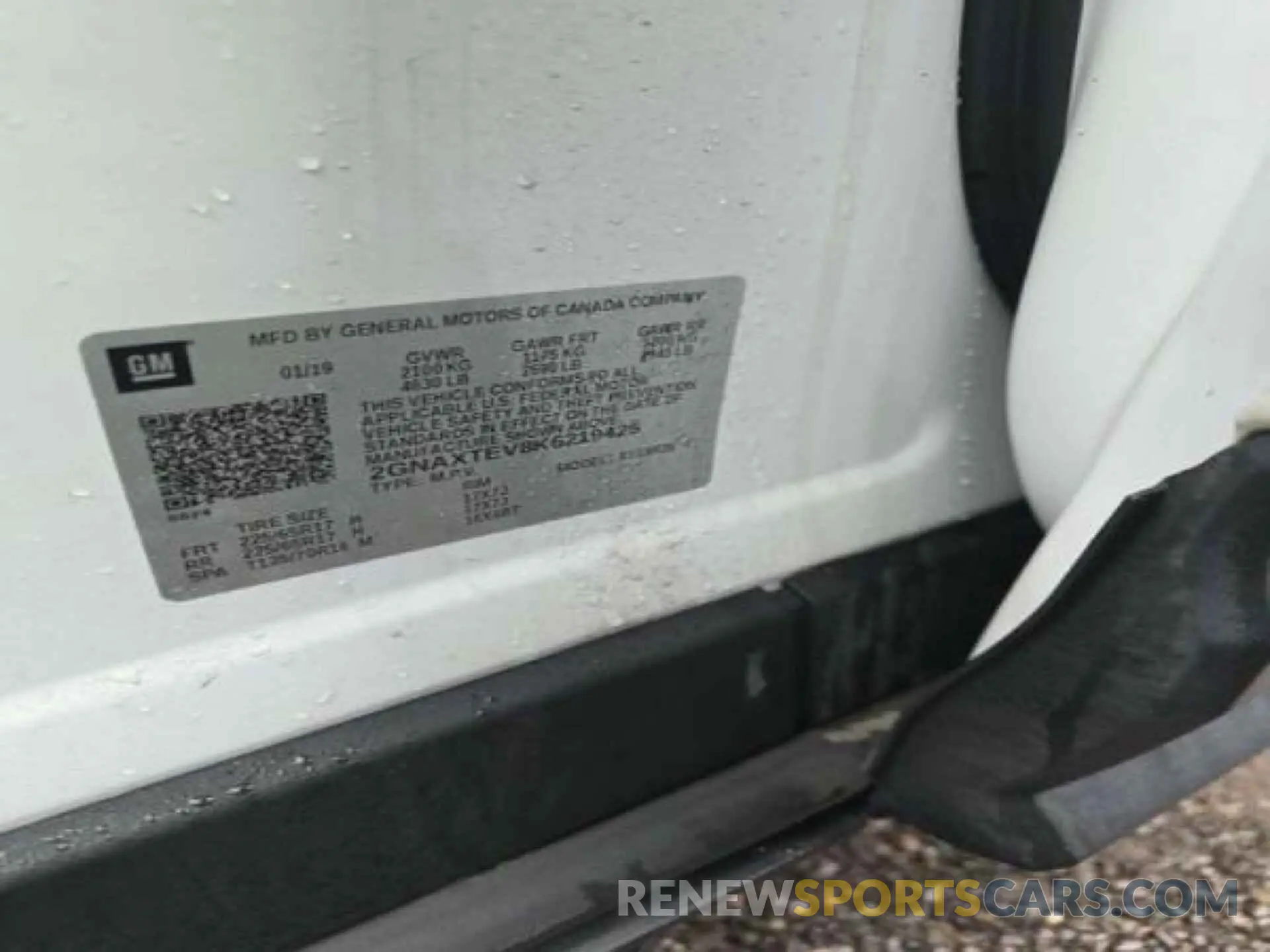 18 fotografías del automóvil dañado 2GNAXTEV8K6219425 CHEVROLET EQUINOX 2019
