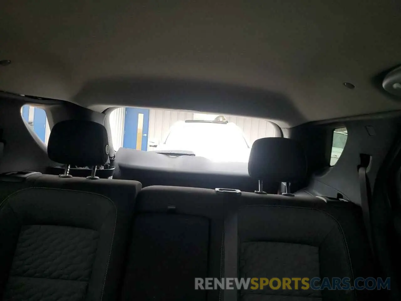 10 fotografías del automóvil dañado 2GNAXTEV8K6240324 CHEVROLET EQUINOX 2019